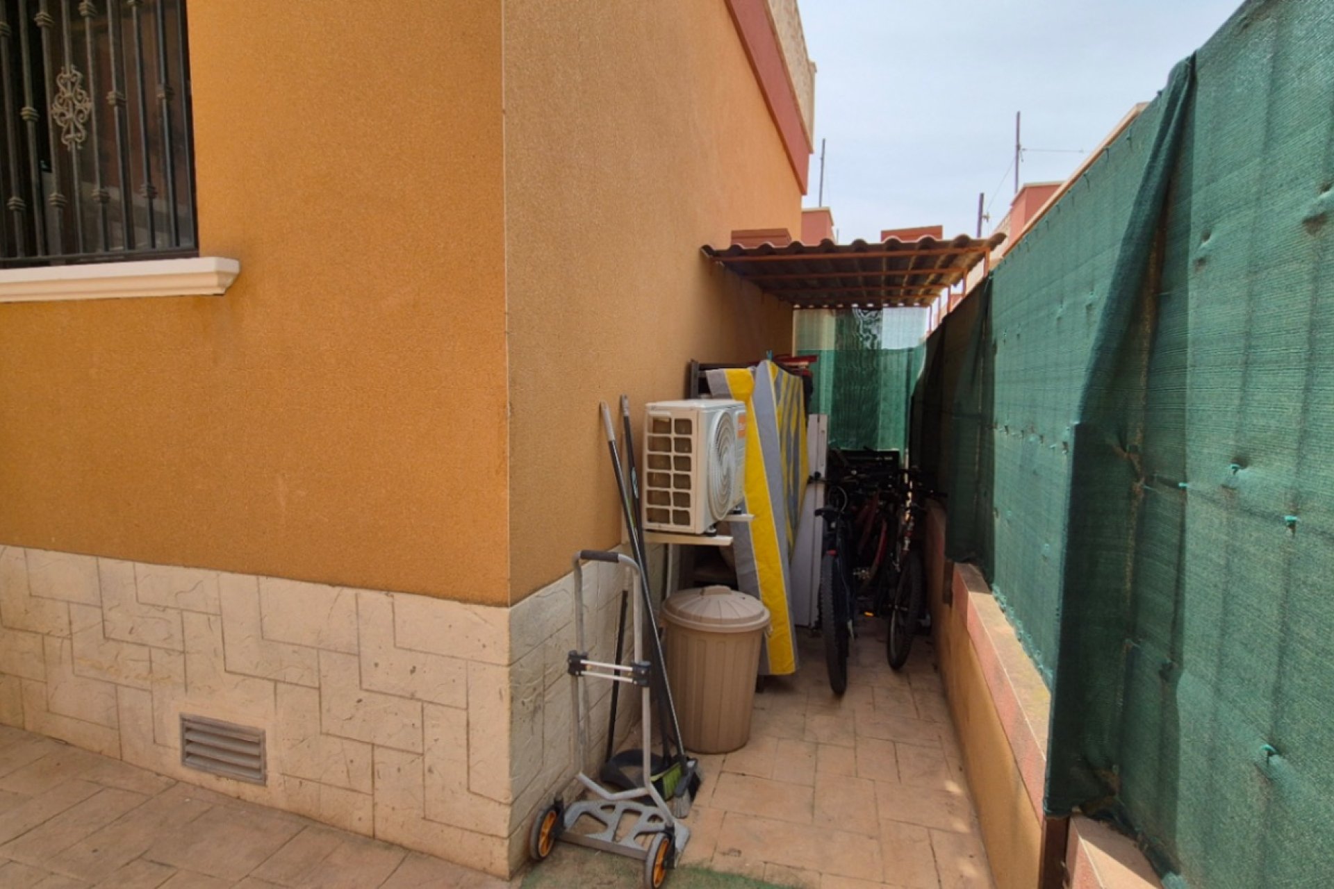 Resale - Detached villa -
Torrevieja - Costa Blanca Sur