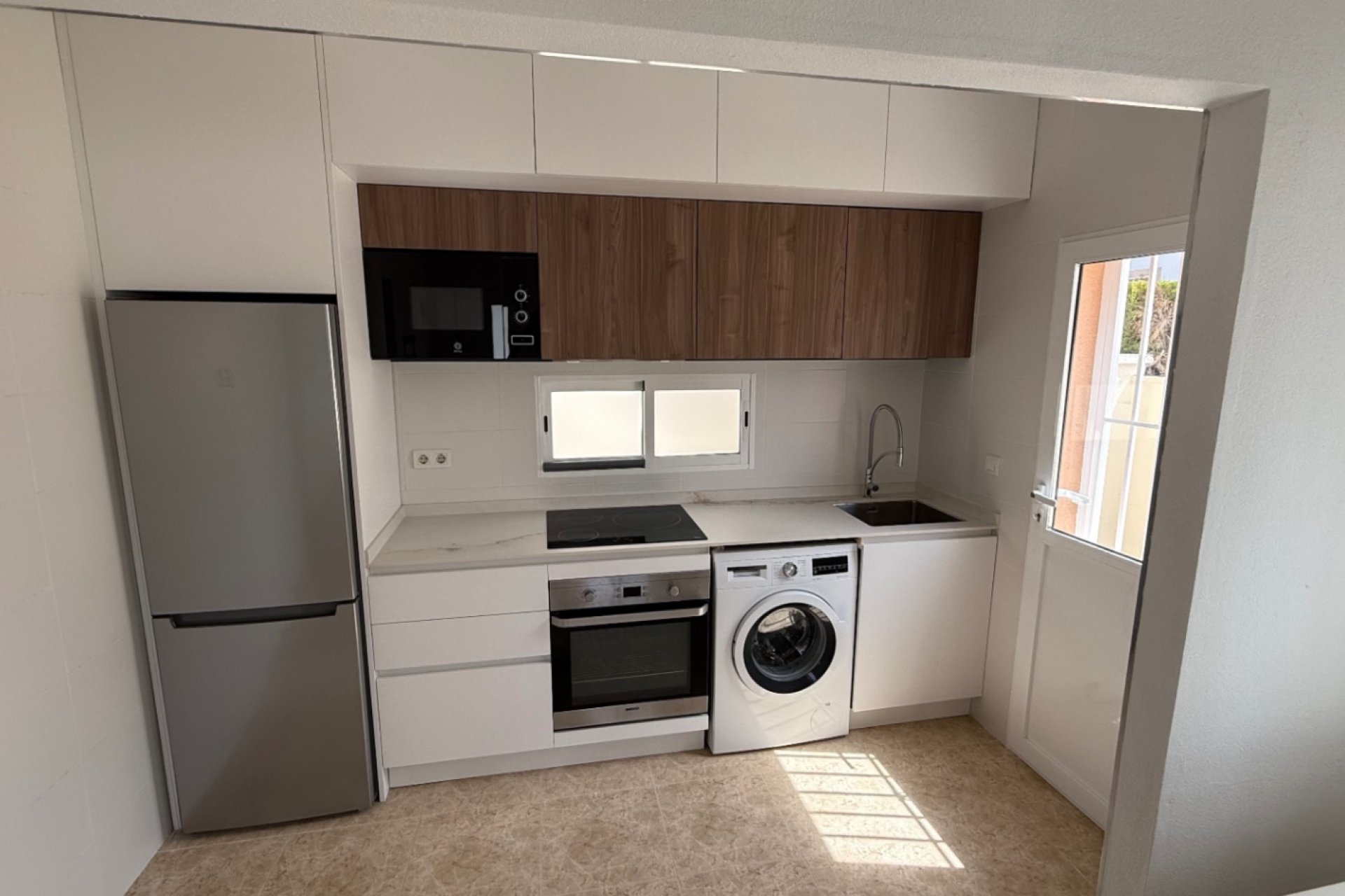 Resale - Detached villa -
Torrevieja - Costa Blanca Sur