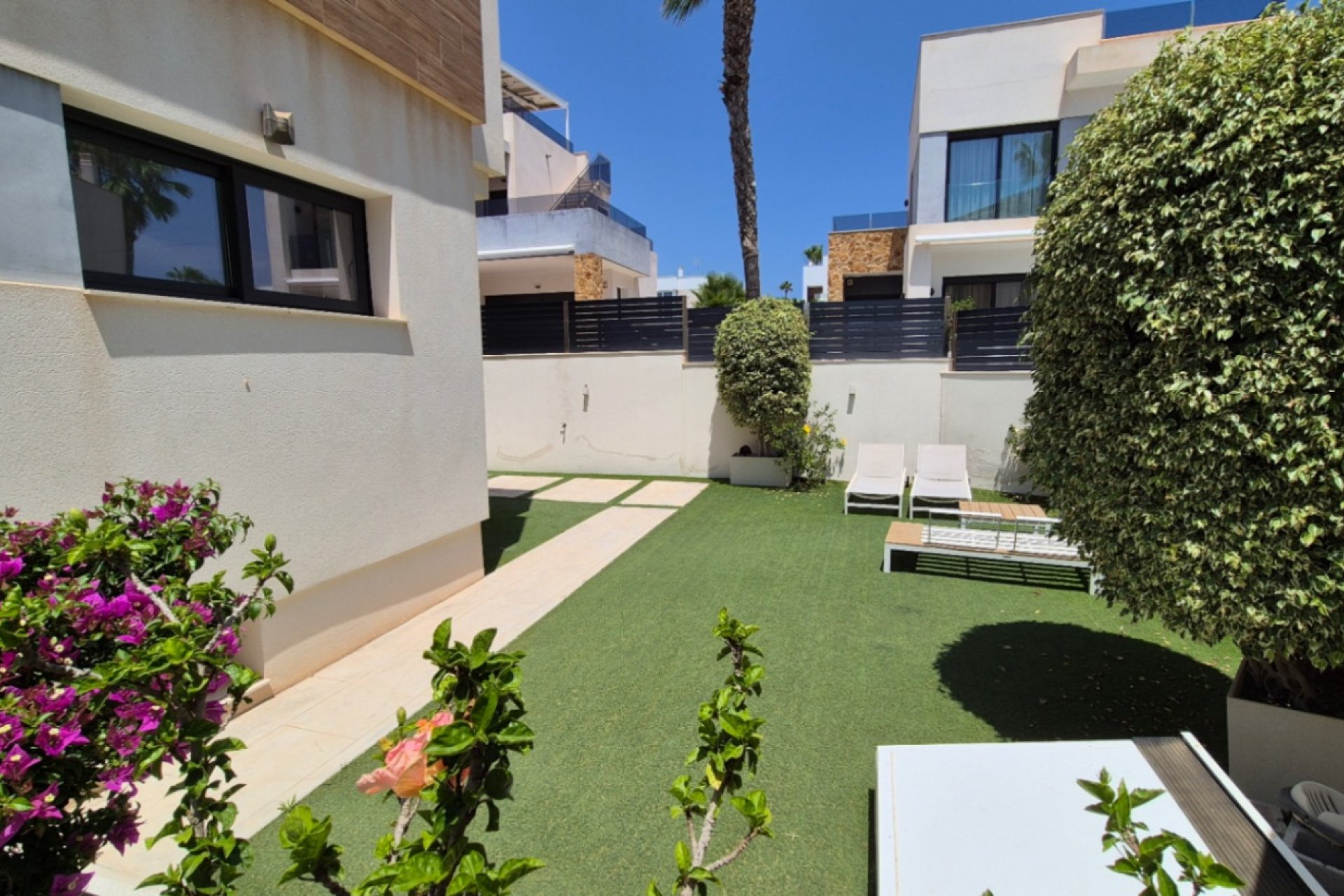 Resale - Detached villa -
Torrevieja - Costa Blanca Sur