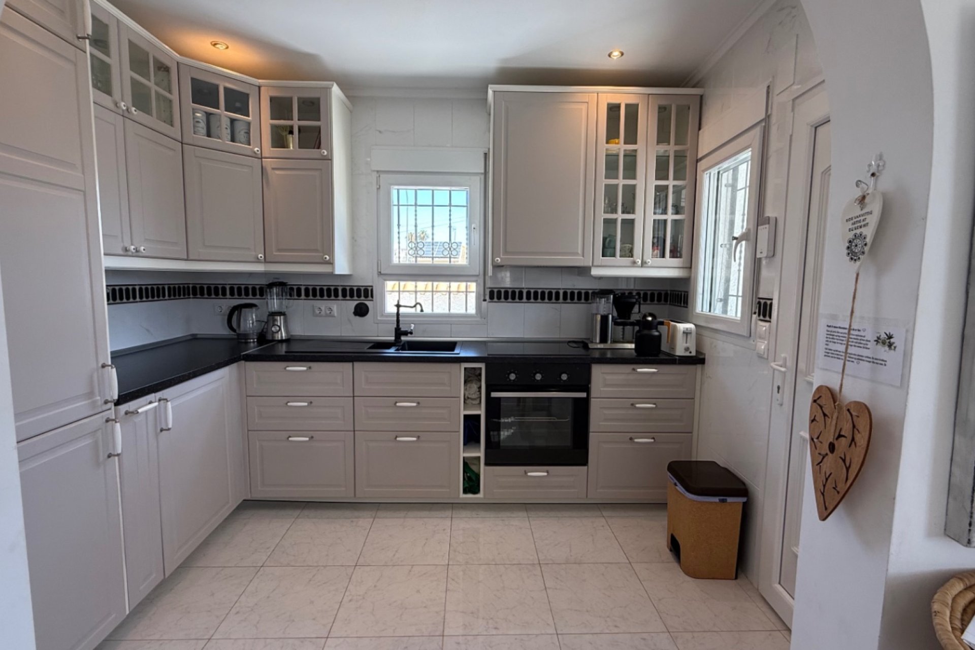 Resale - Detached villa -
Torrevieja - Costa Blanca Sur