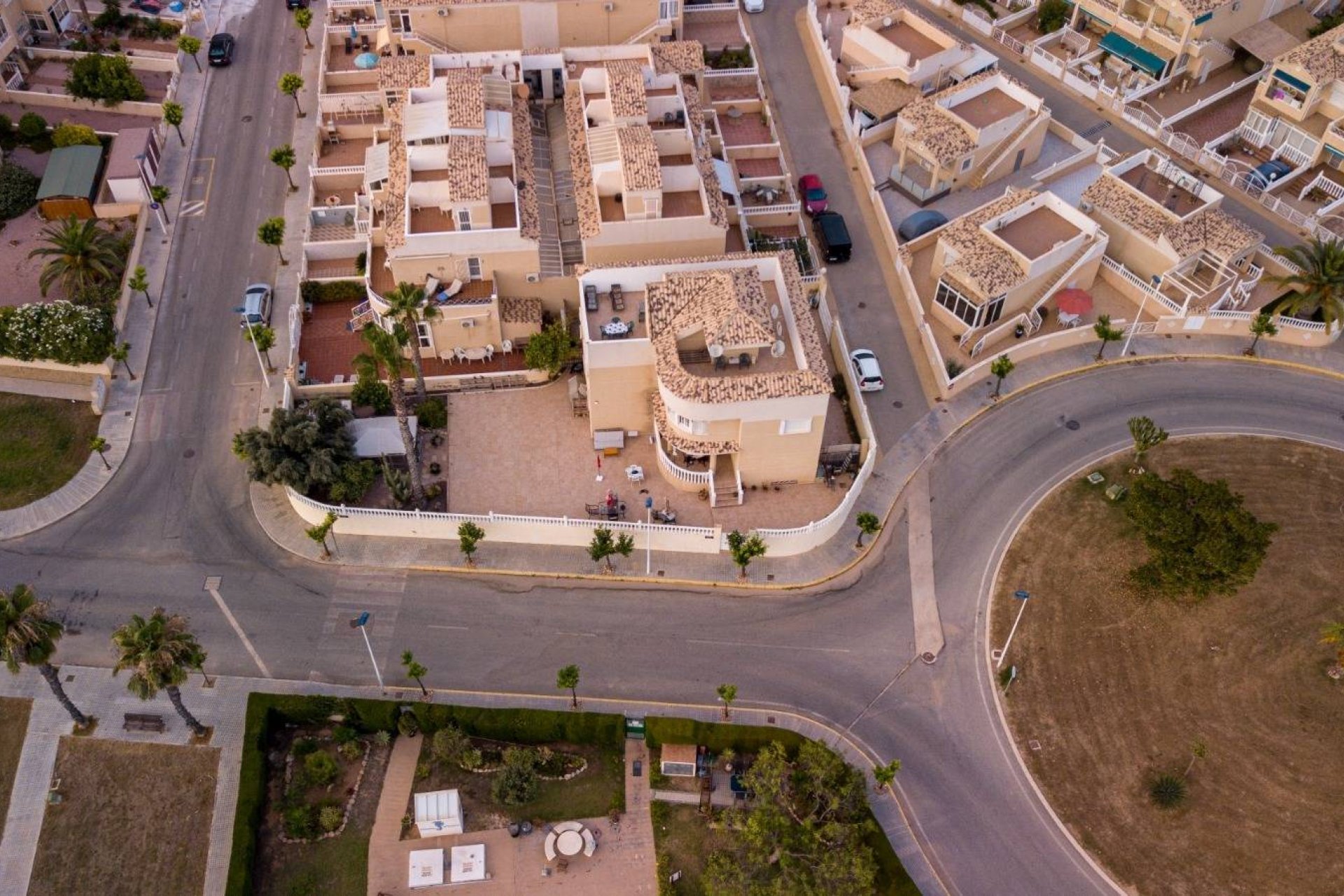 Resale - Detached villa -
Torrevieja - La Siesta - El Salado - Torreta