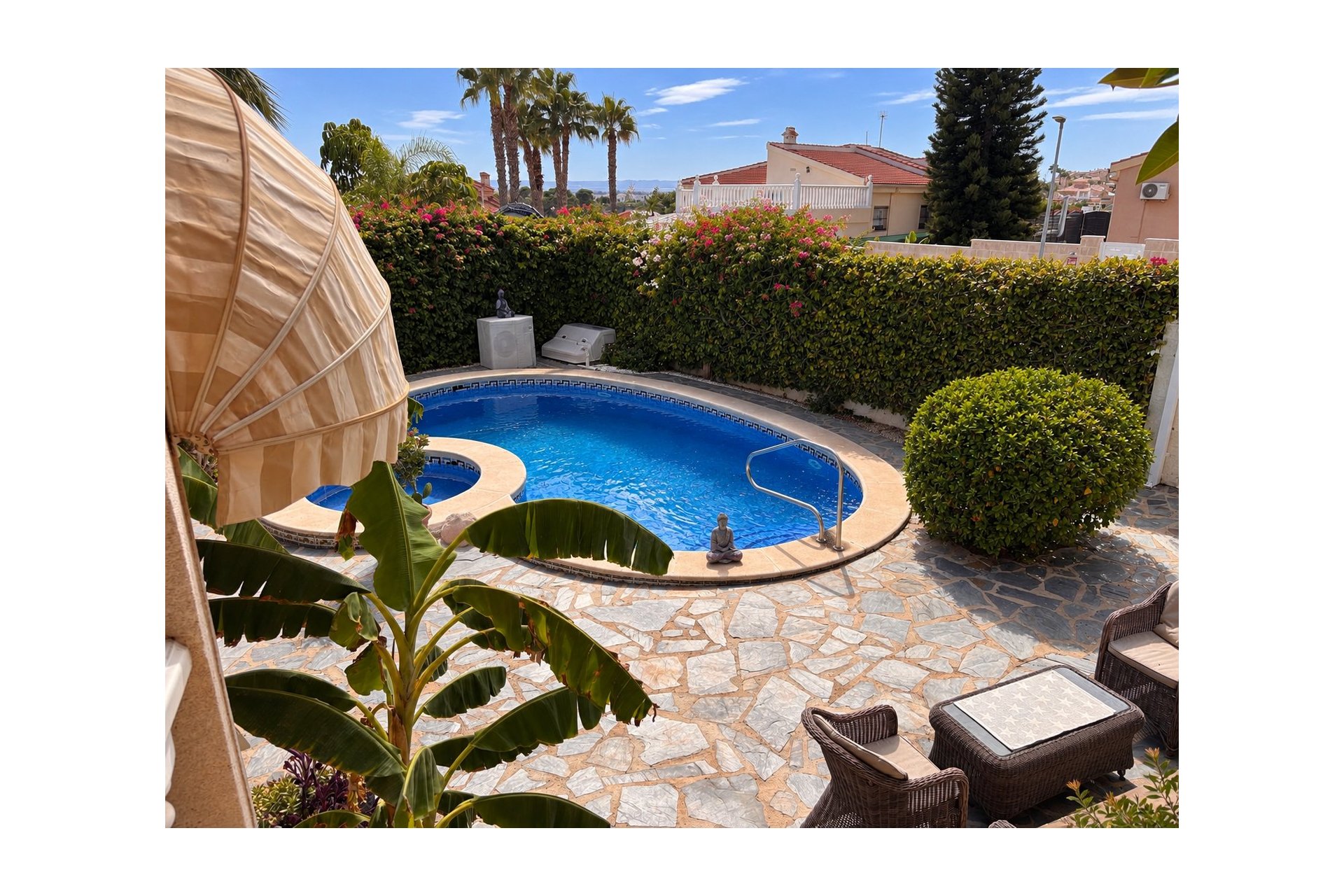 Resale - Detached villa -
Urbanización Ciudad Quesada