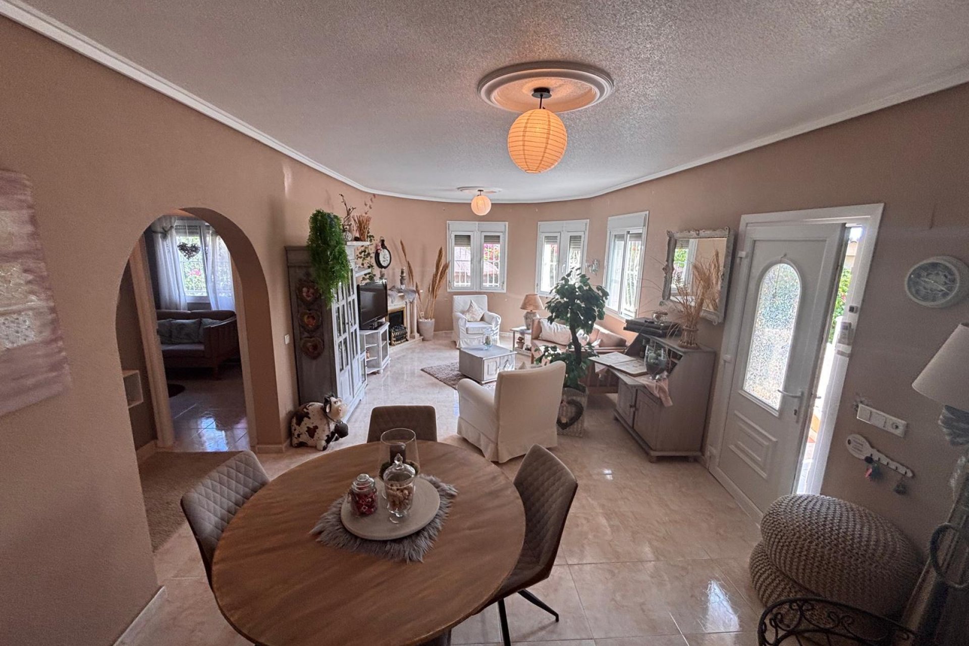 Resale - Detached villa -
Urbanización Ciudad Quesada