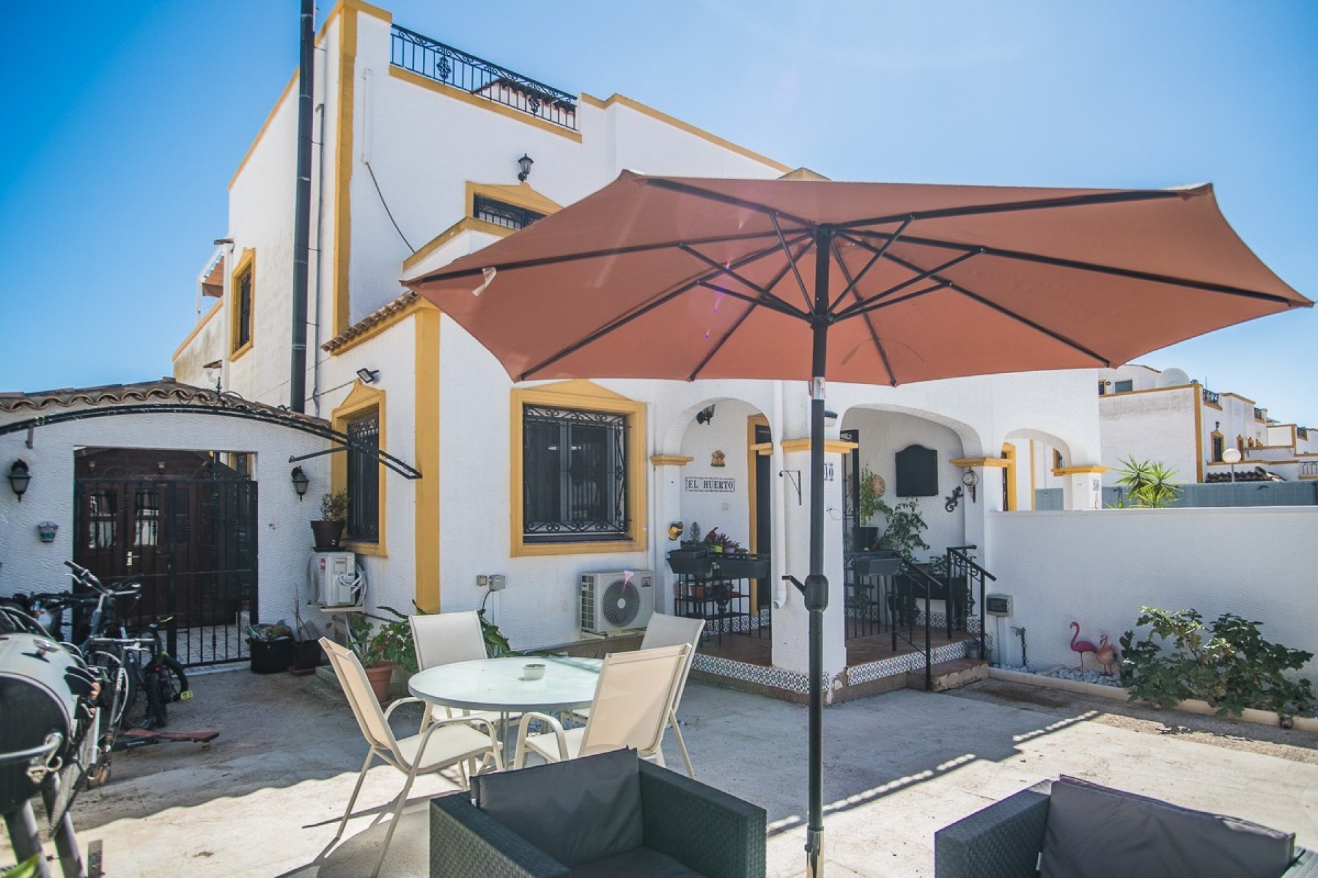 Resale - Detached villa -
VISTABELLA GOLF - Entre Naranjos
