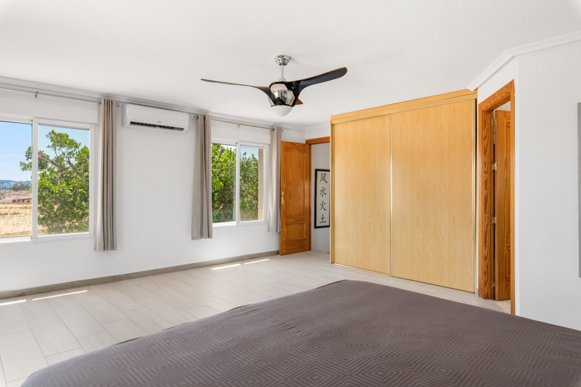 Resale - Finca -
Catral