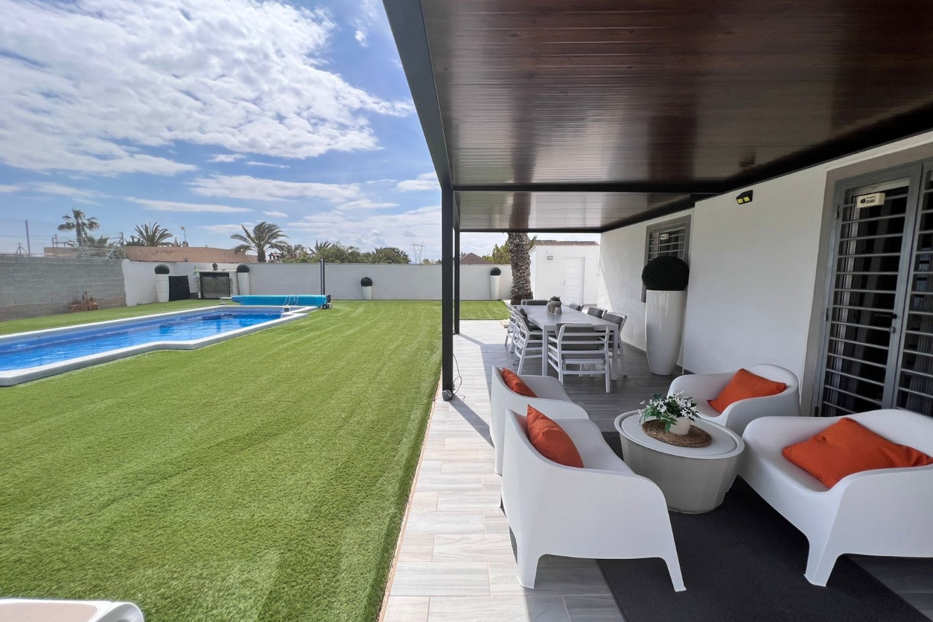 Resale - Finca -
Elche - La Marina