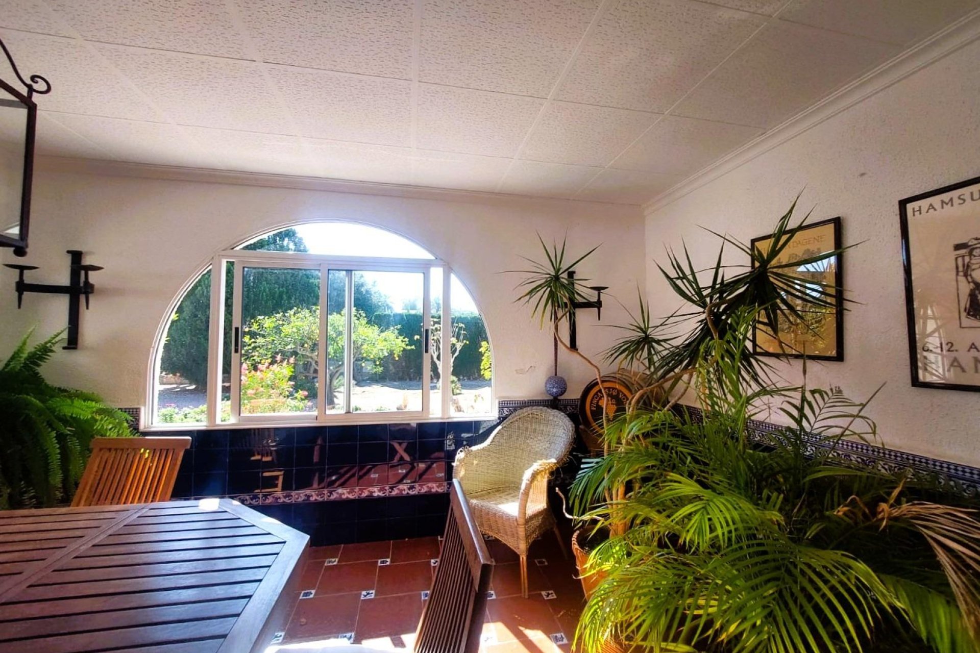 Resale - Finca -
La Marina