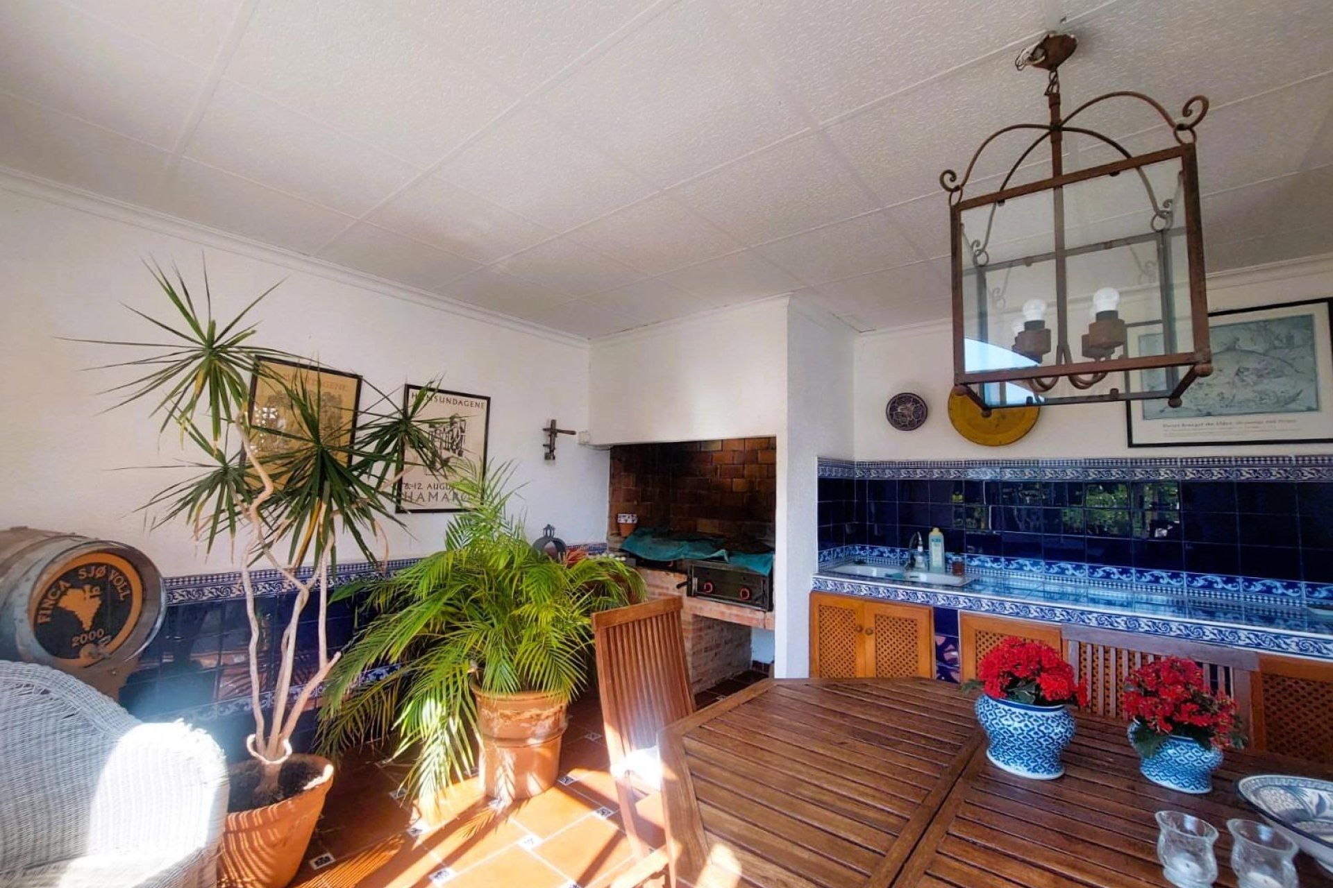 Resale - Finca -
La Marina