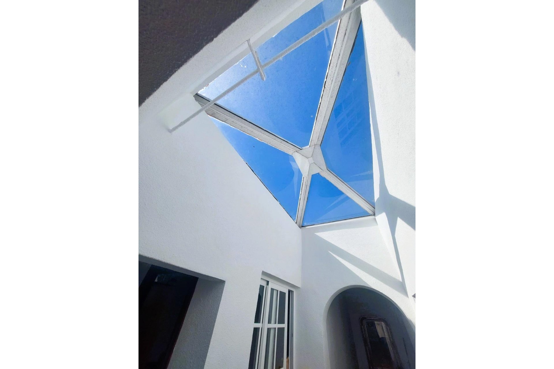 Resale - Finca -
La Marina