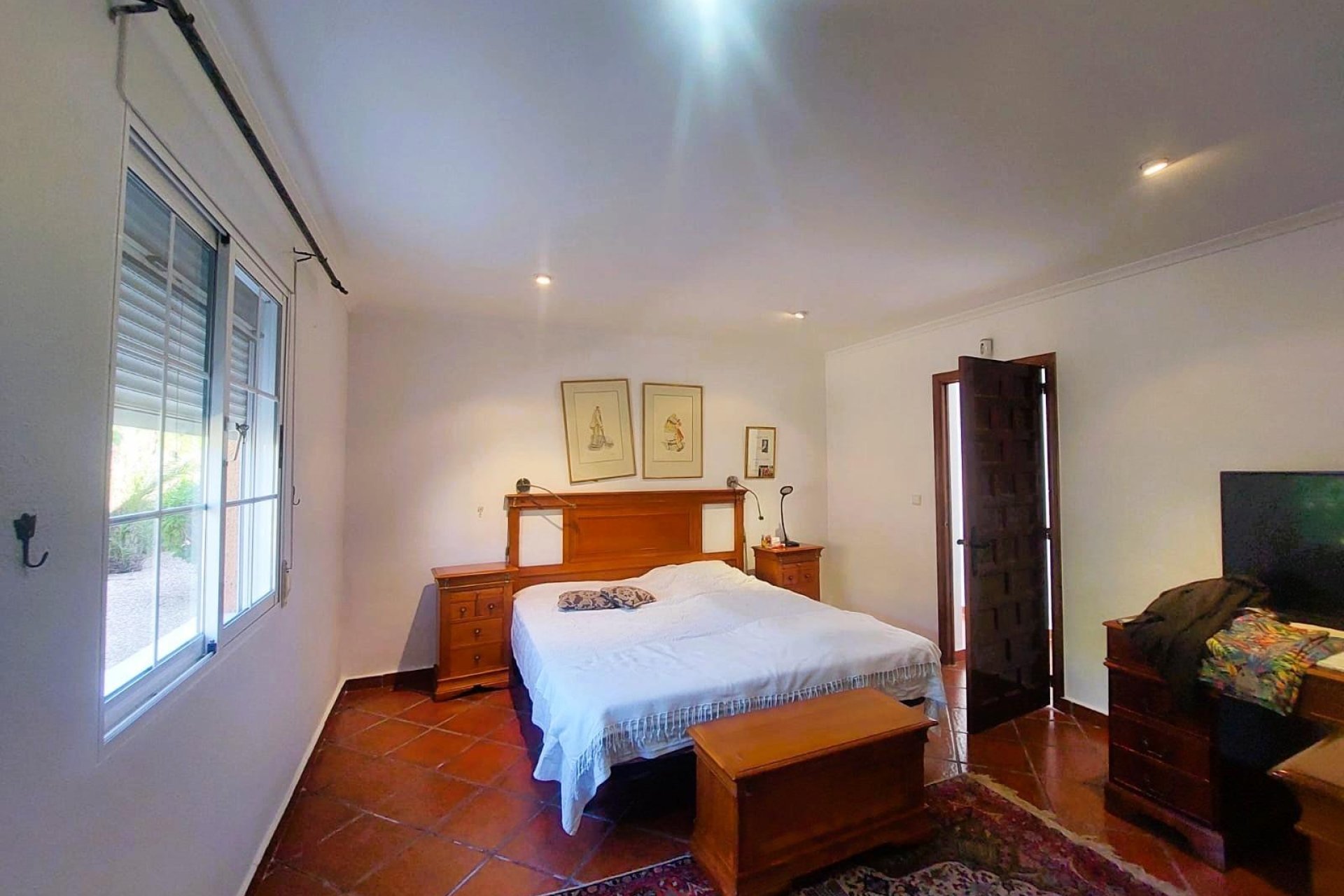 Resale - Finca -
La Marina