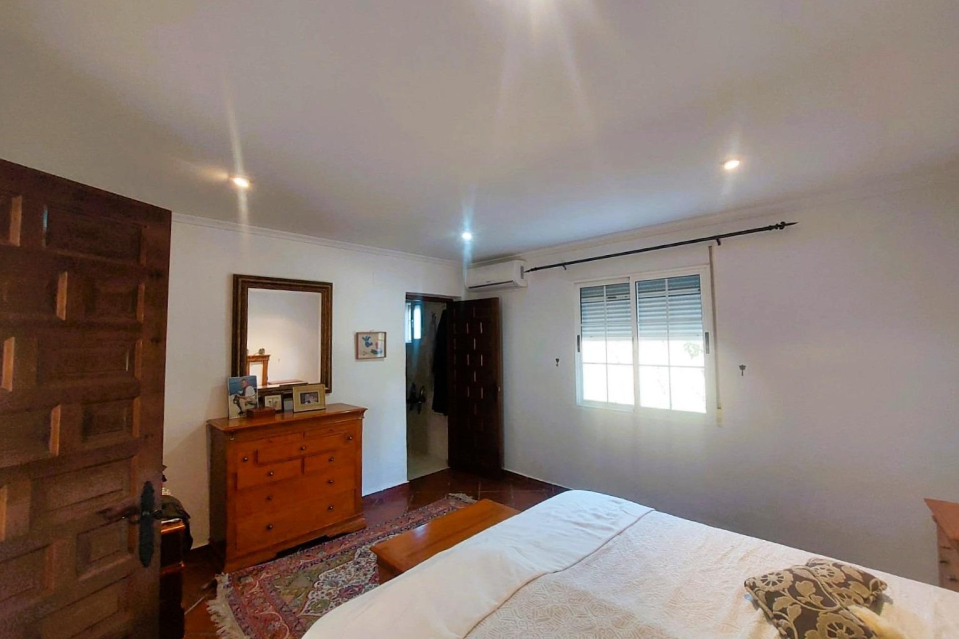 Resale - Finca -
La Marina