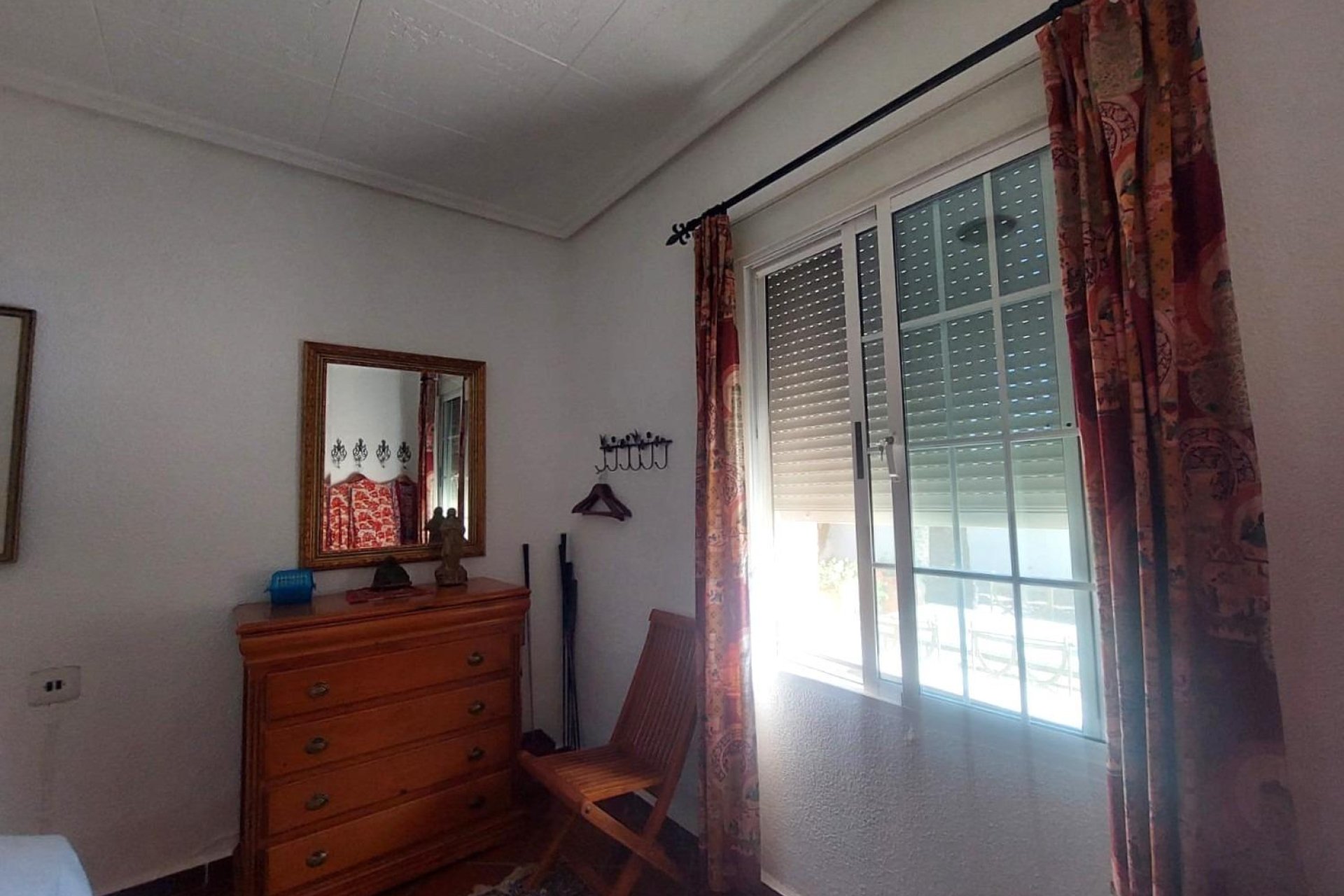 Resale - Finca -
La Marina