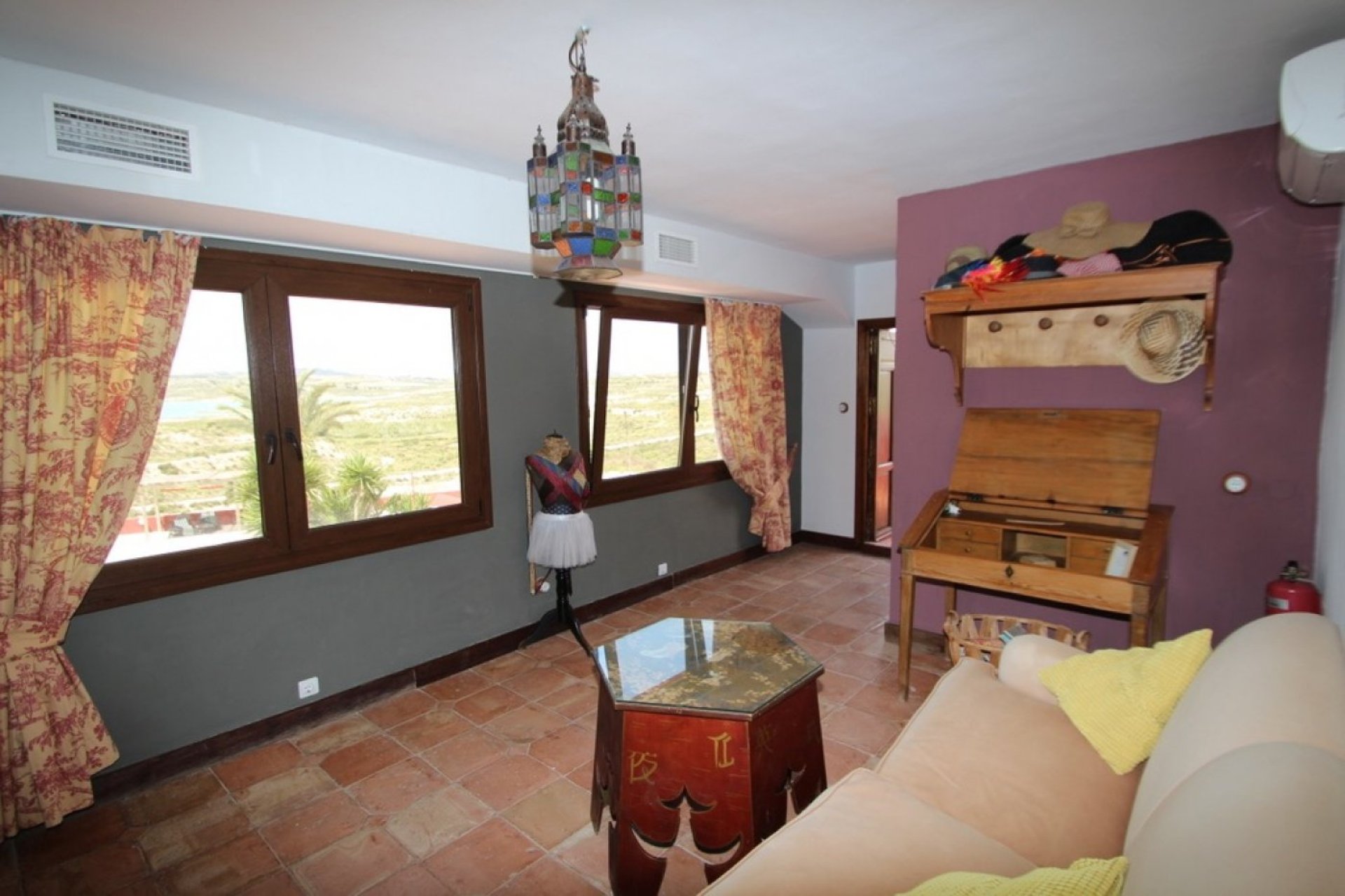 Resale - Finca -
Orihuela - Torremendo