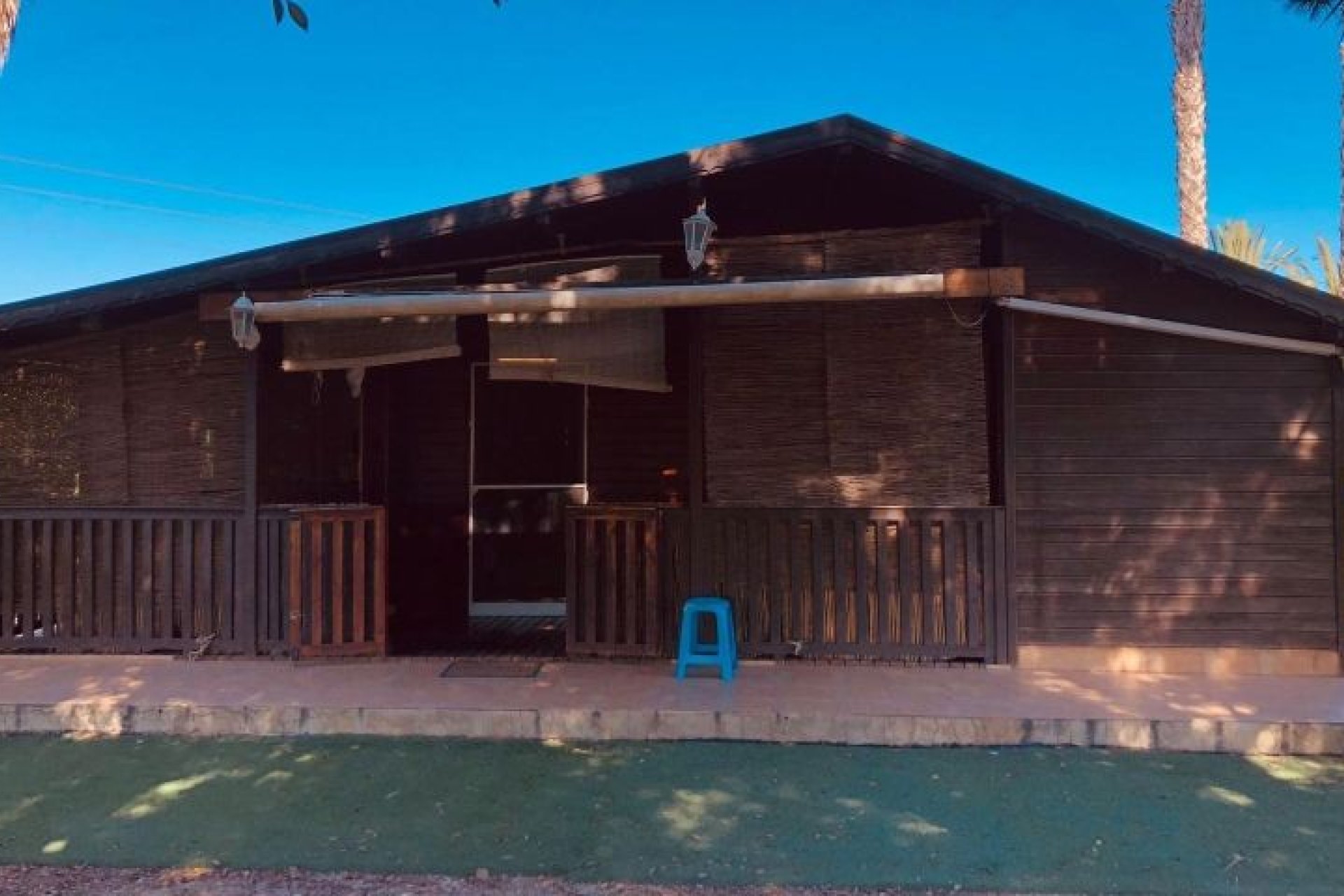 Resale - Finca -
Orihuela