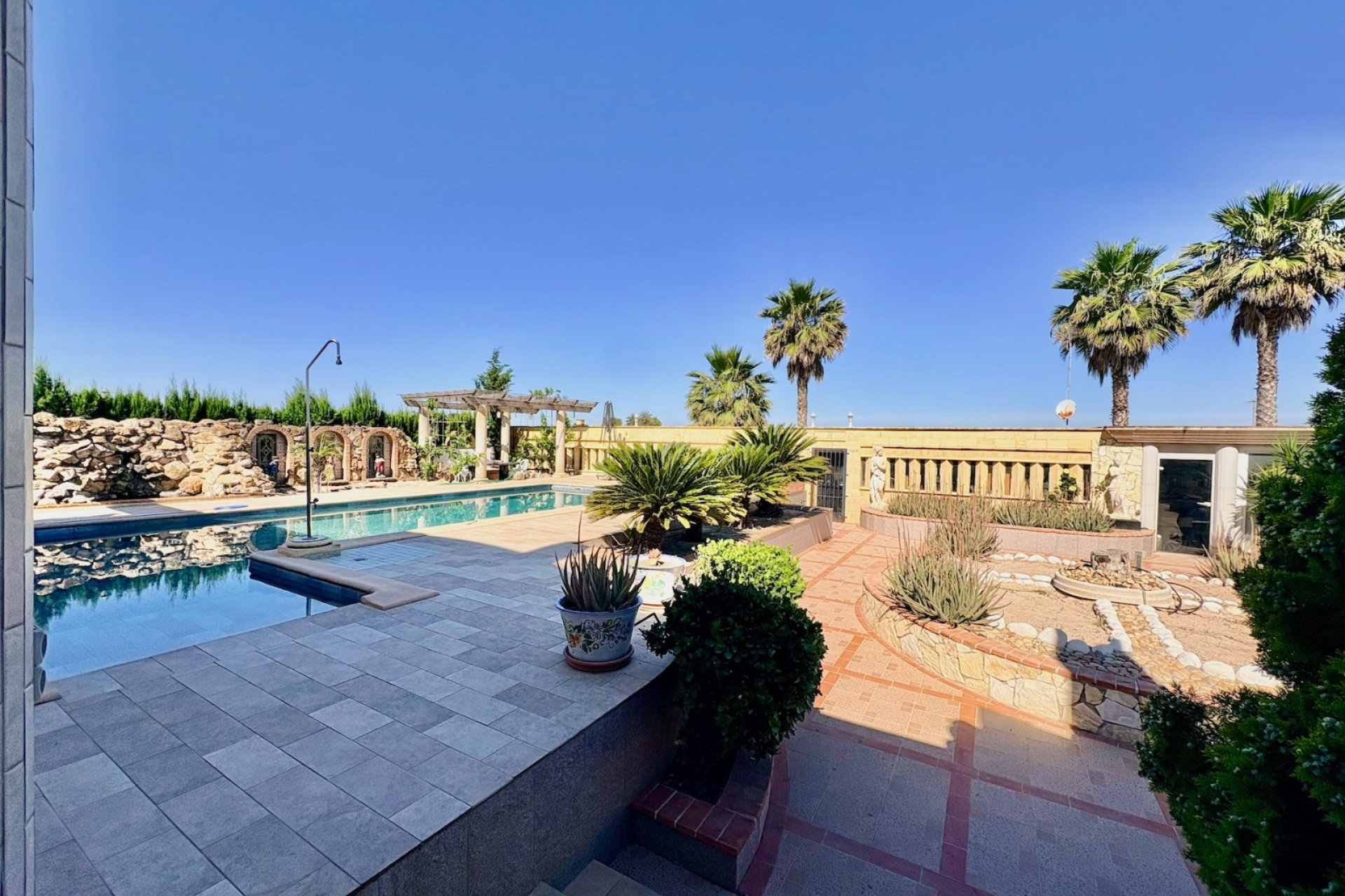 Resale - Finca -
San Fulgencio - La Marina