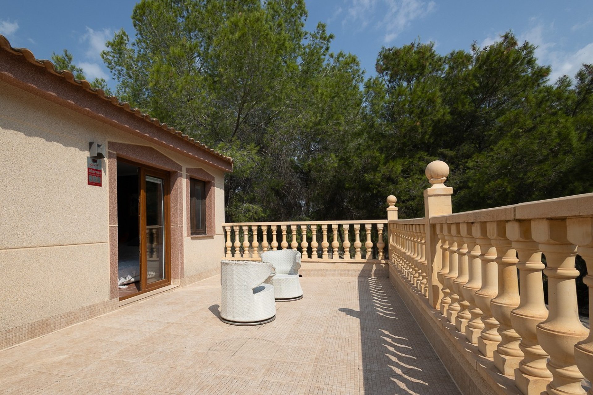 Resale - Finca -
Torremendo