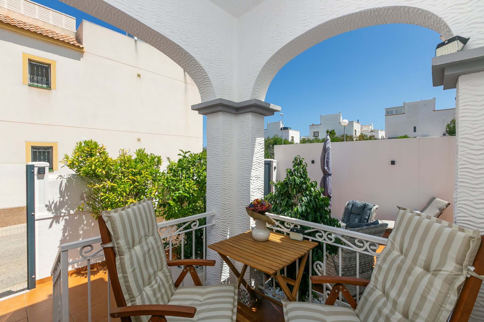 Resale - Quad House -
Los Altos