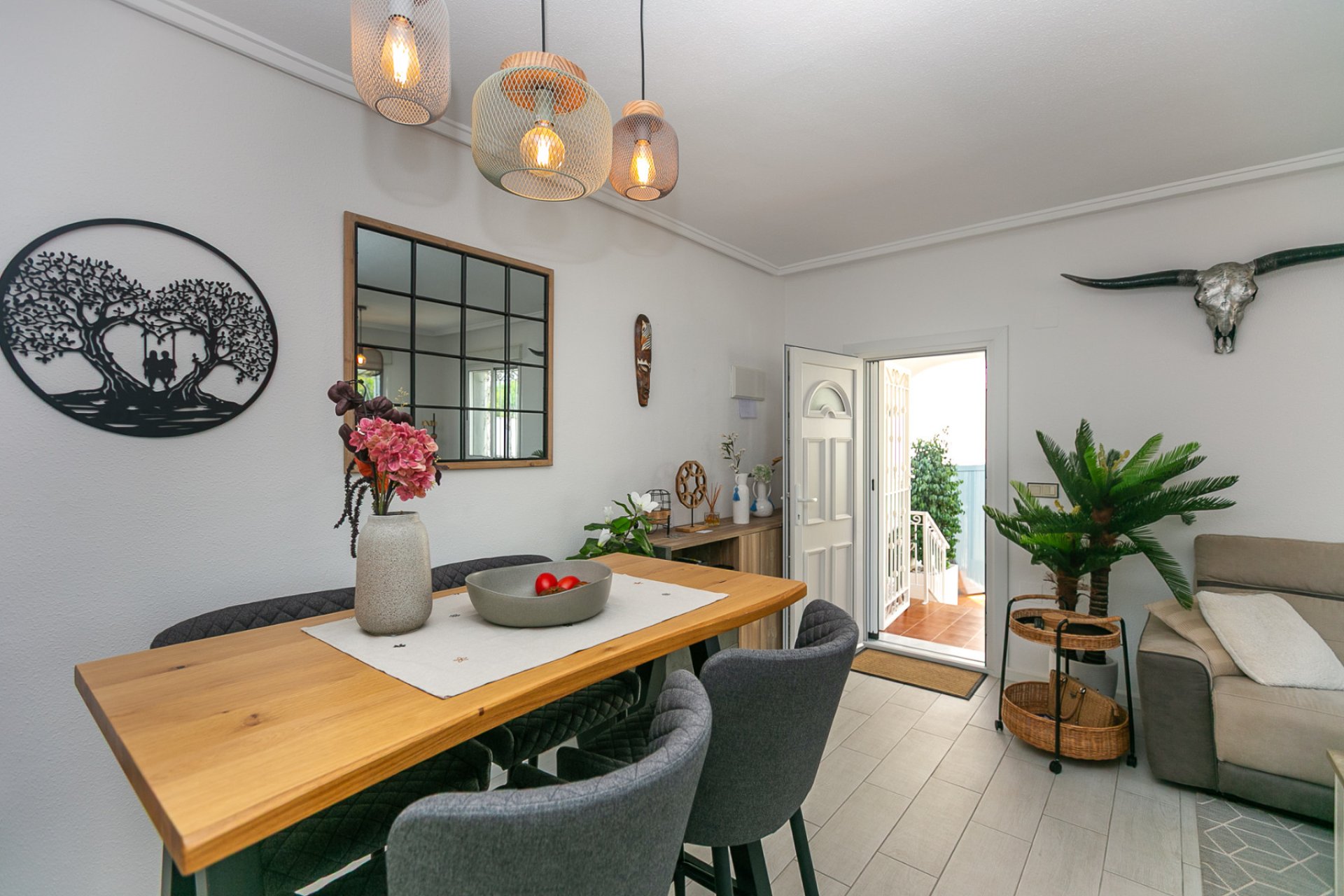 Resale - Quad House -
Los Altos