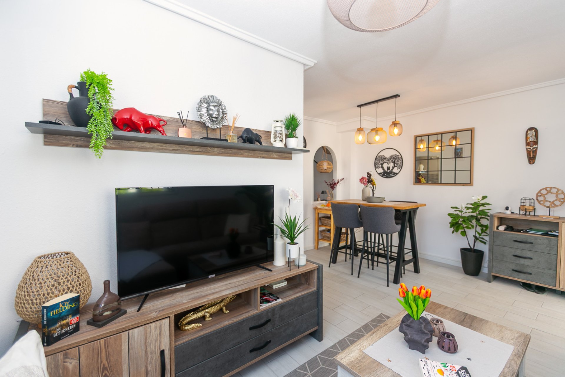 Resale - Quad House -
Los Altos