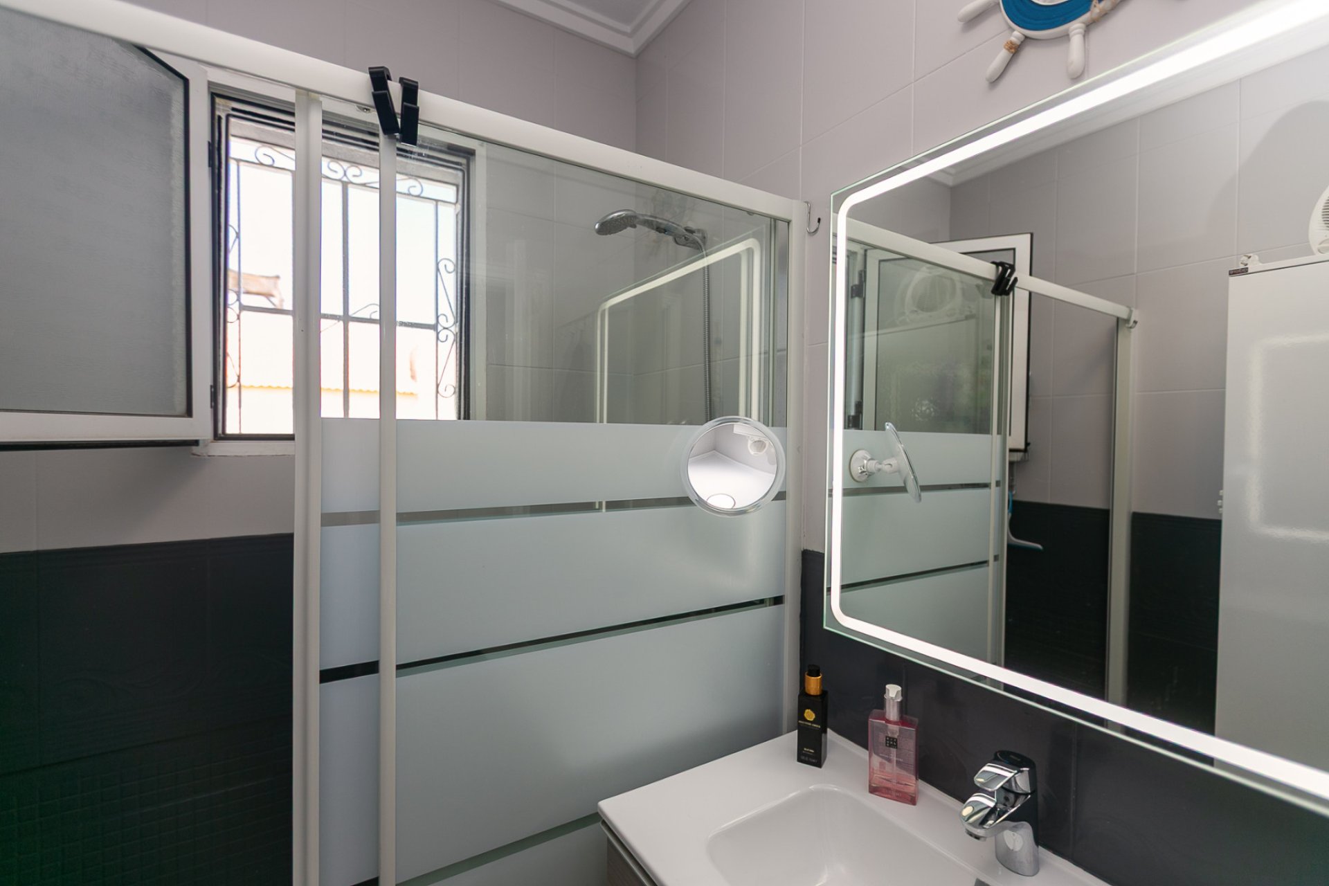 Resale - Quad House -
Los Altos