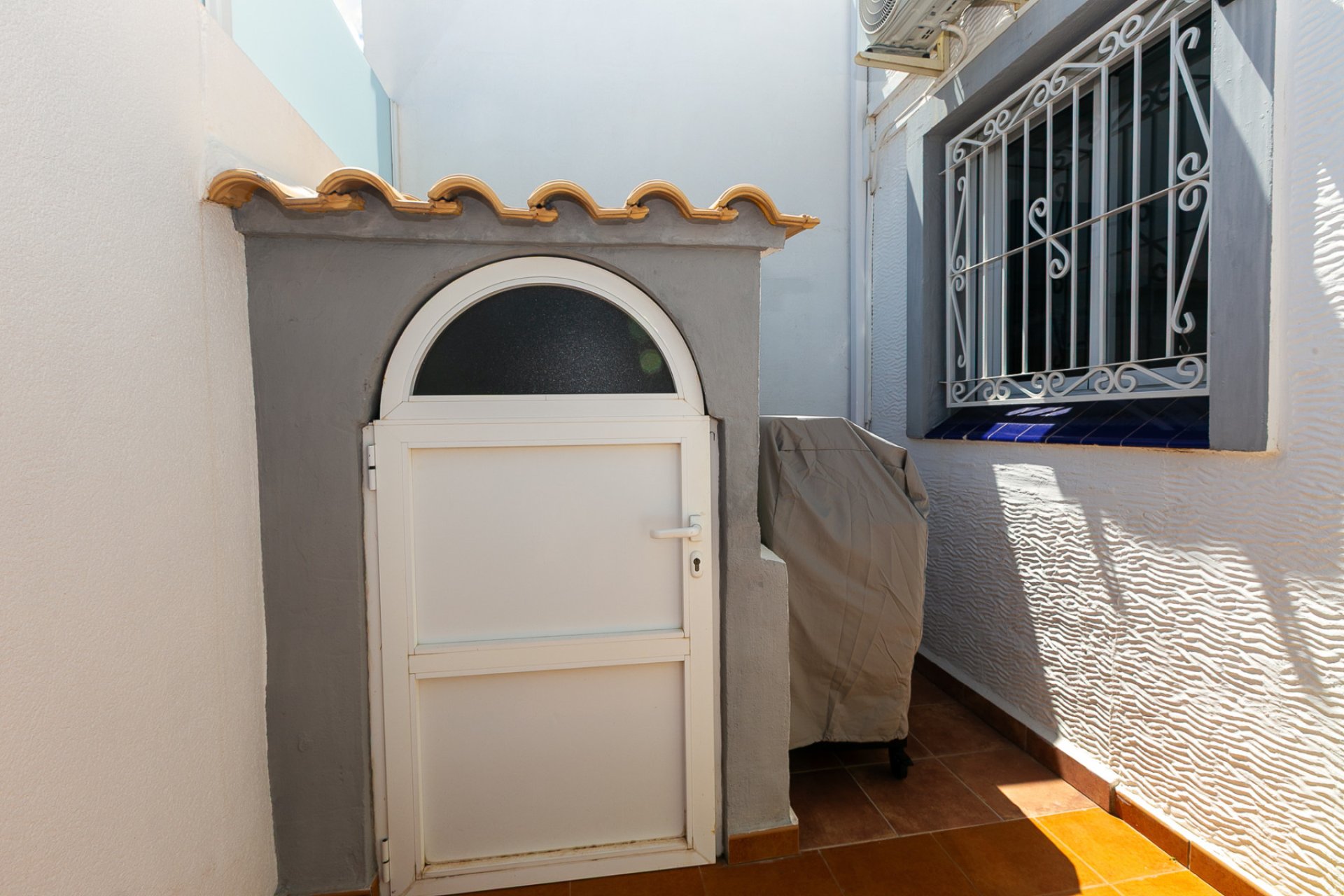 Resale - Quad House -
Los Altos