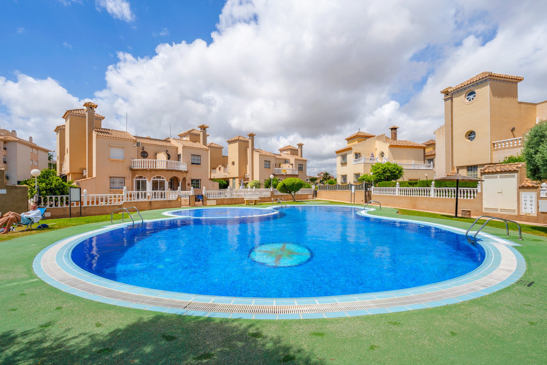 Resale - Quad House -
Orihuela Costa - Playa Flamenca