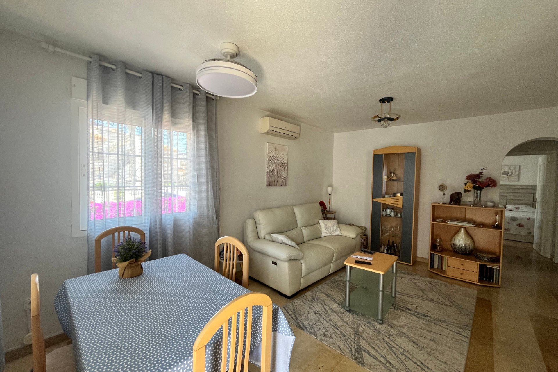 Resale - Quad House -
Playa Flamenca - Jumilla