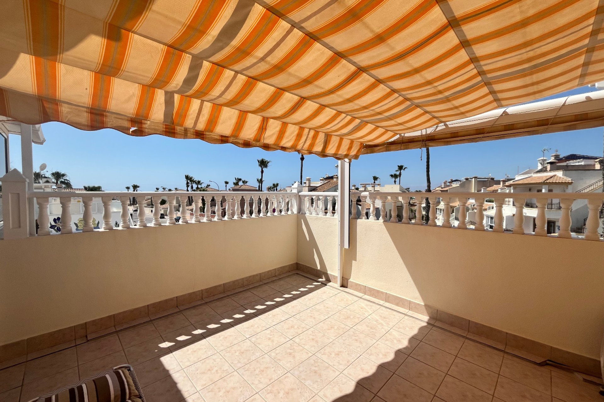 Resale - Quad House -
Playa Flamenca - Jumilla