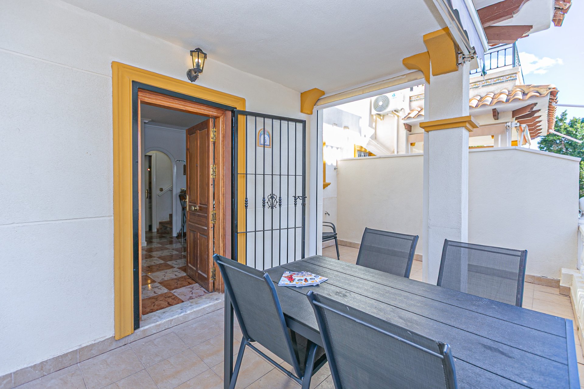 Resale - Quad House -
Playa Flamenca