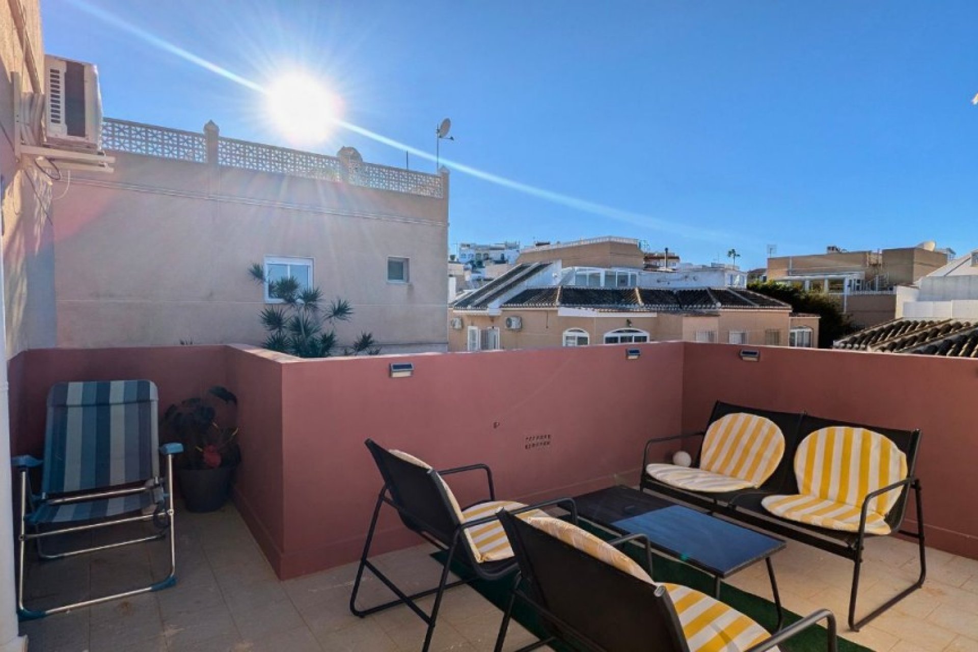 Resale - Quad House -
San Miguel de Salinas