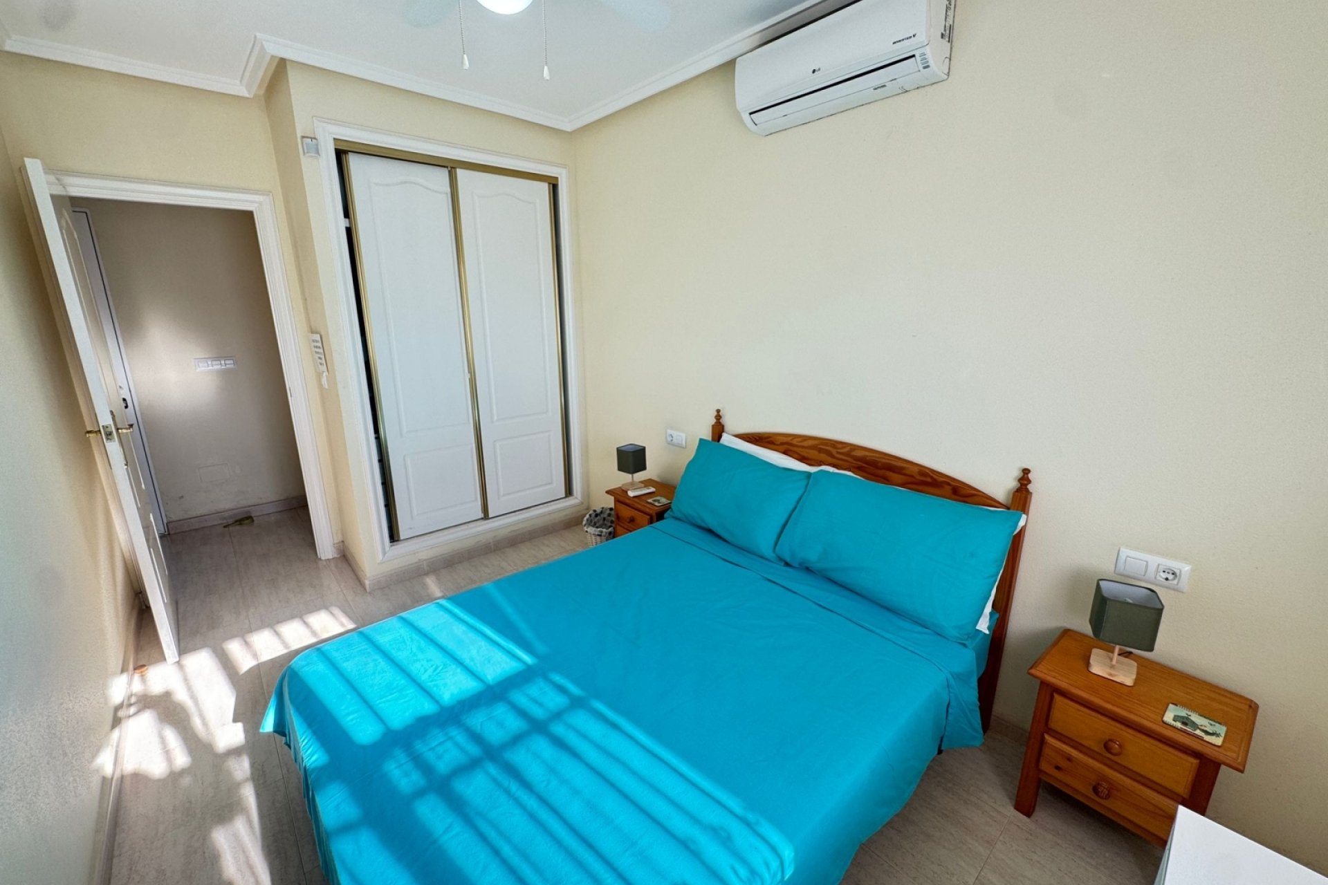 Resale - Quad House -
Villamartin - Villamartín