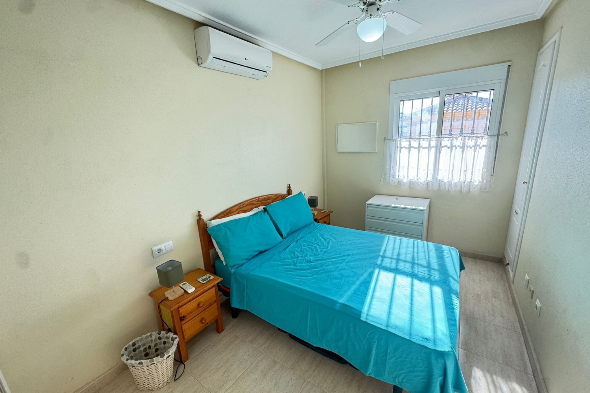 Resale - Quad House -
Villamartin - Villamartín