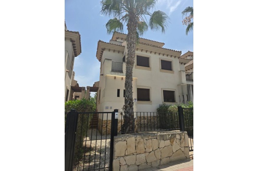 Resale - Semi detached -
Algorfa - La Finca Golf Resort