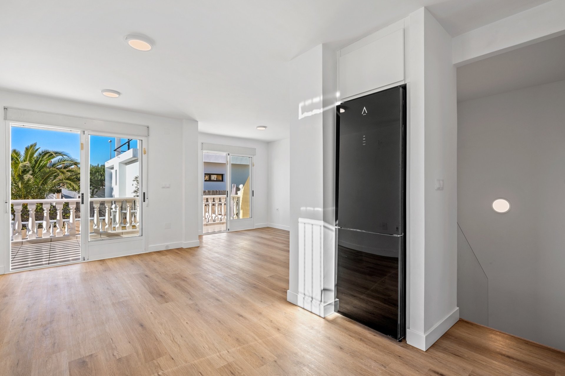 Resale - Semi detached -
Benimar