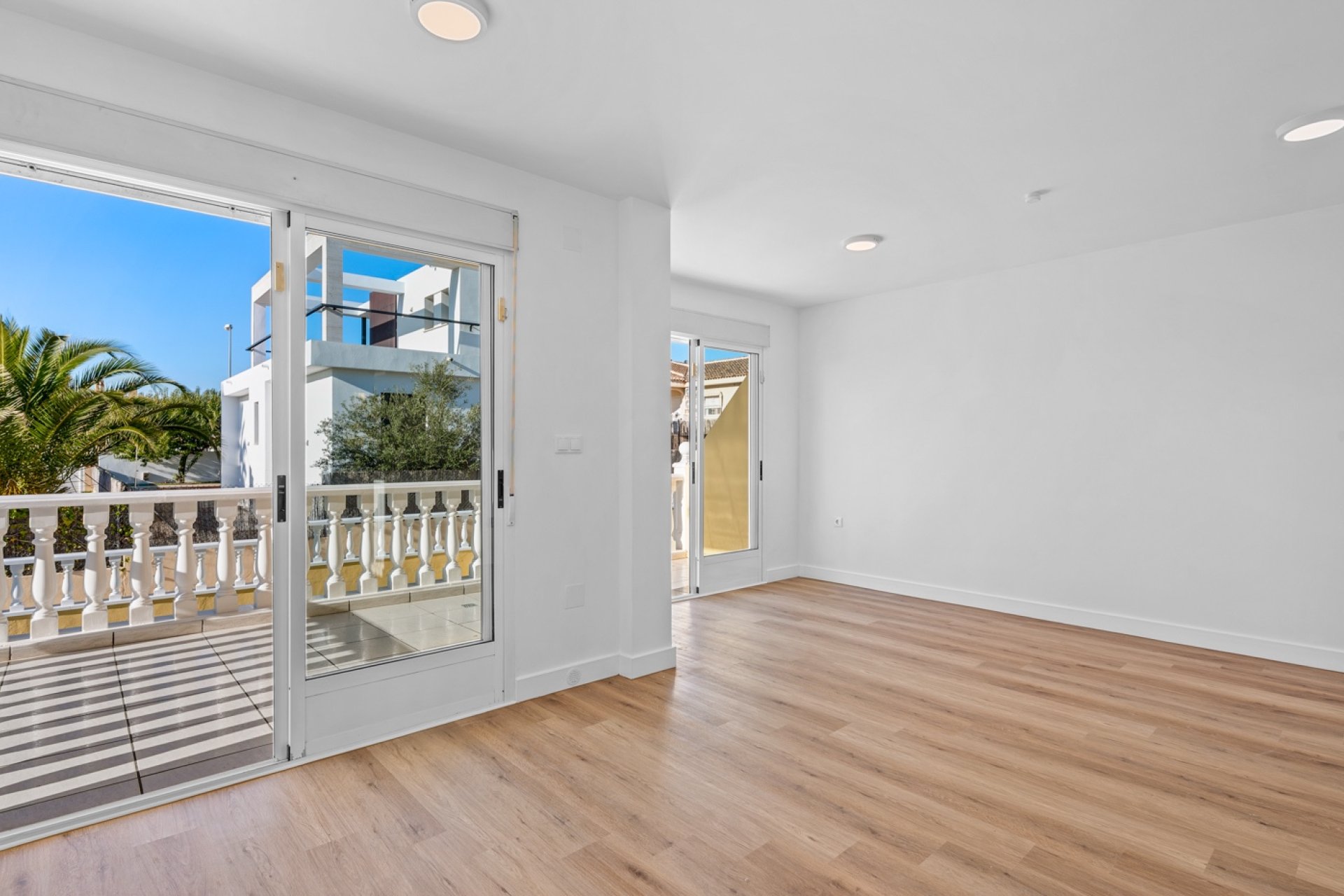 Resale - Semi detached -
Benimar