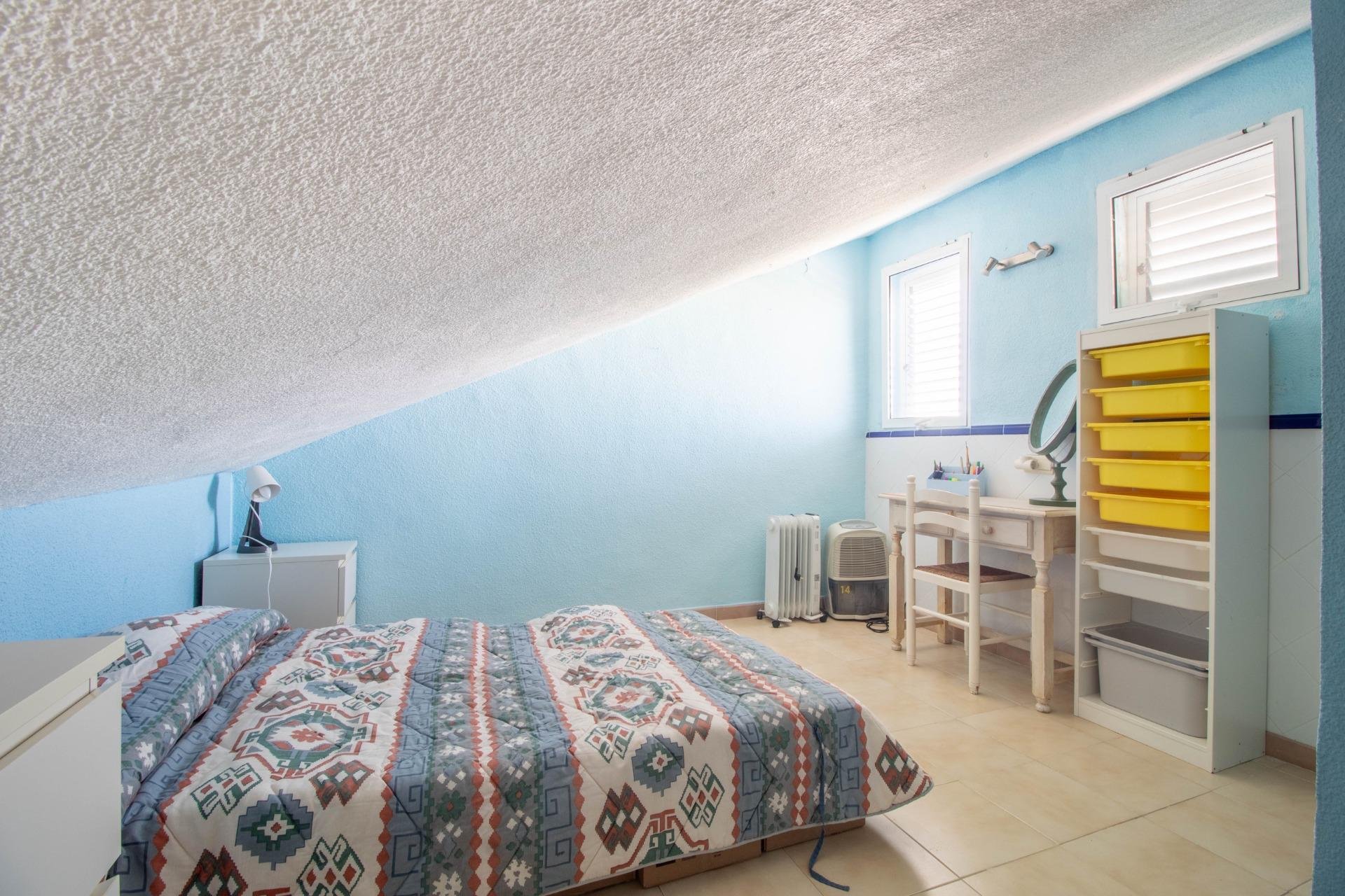 Resale - Semi detached -
Cabo Roig