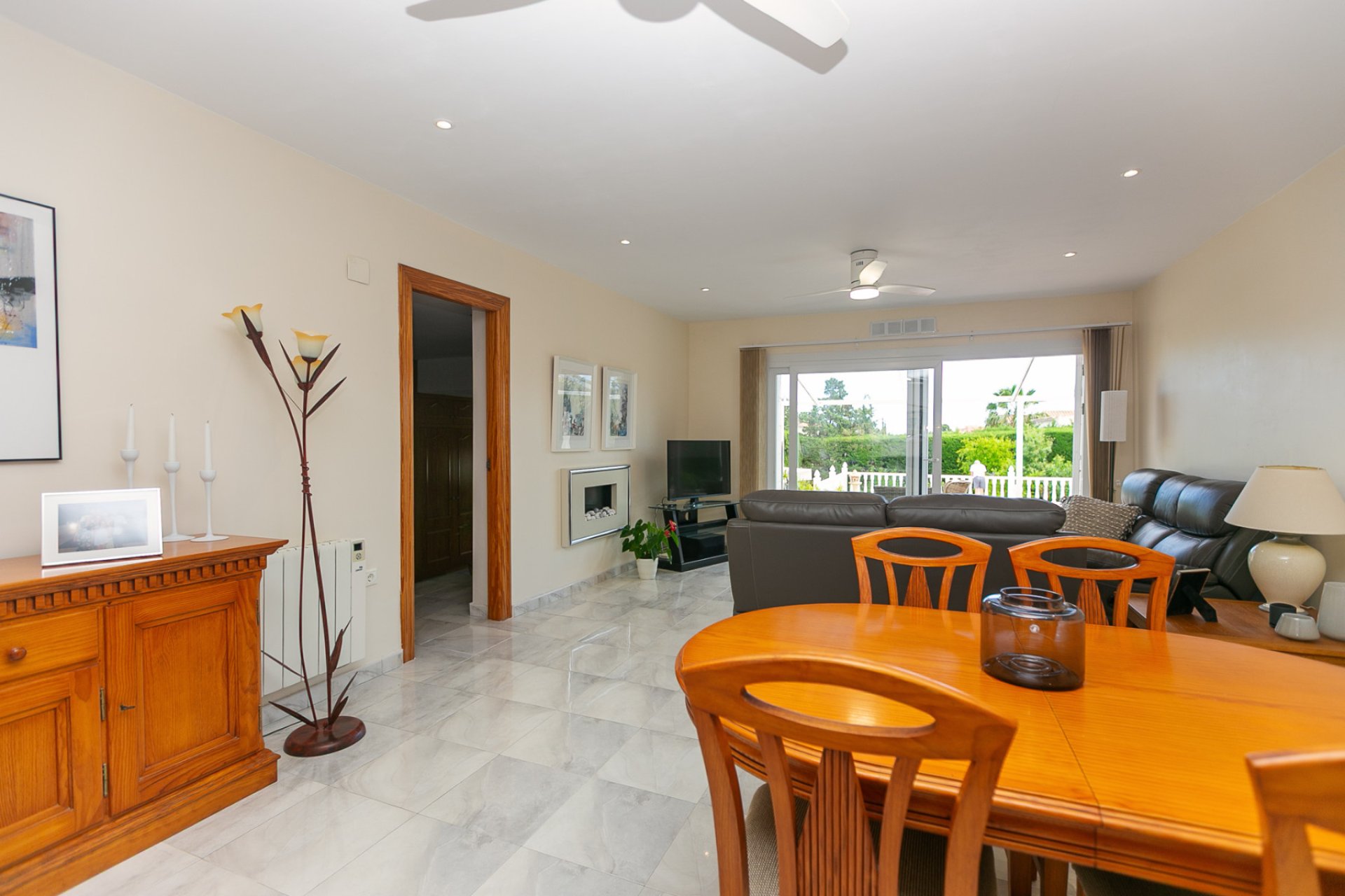 Resale - Semi detached -
Los Balcones