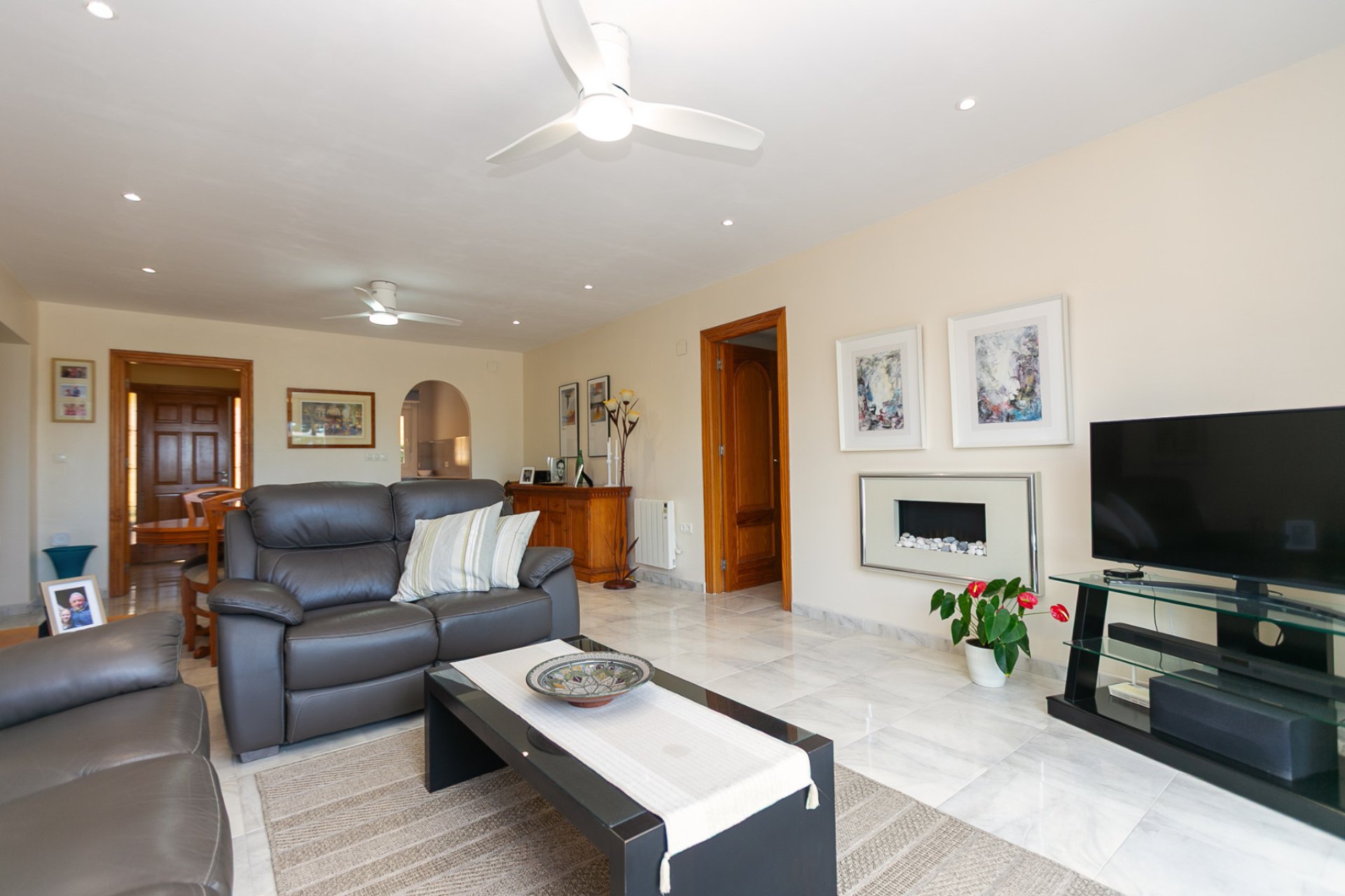 Resale - Semi detached -
Los Balcones