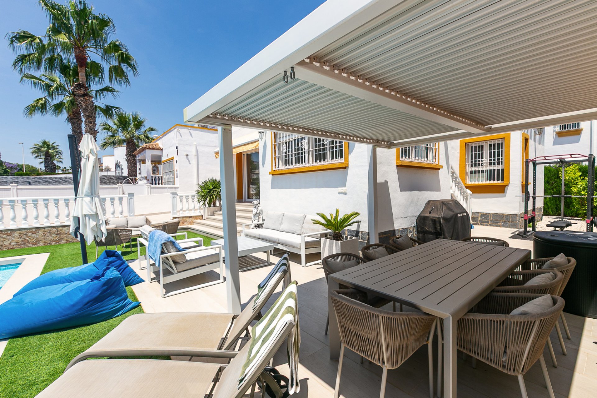 Resale - Semi detached -
Los Dolses