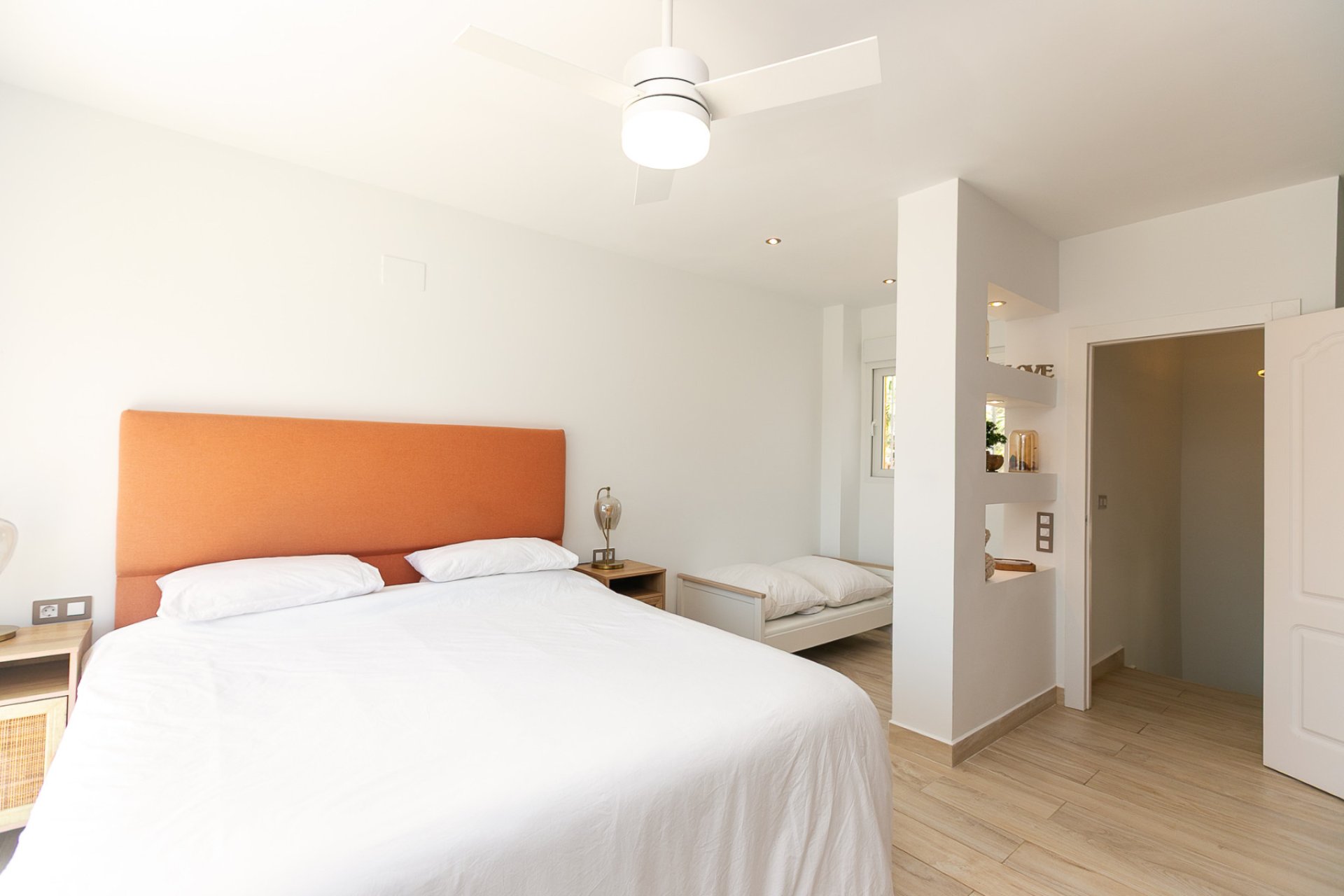 Resale - Semi detached -
Los Dolses