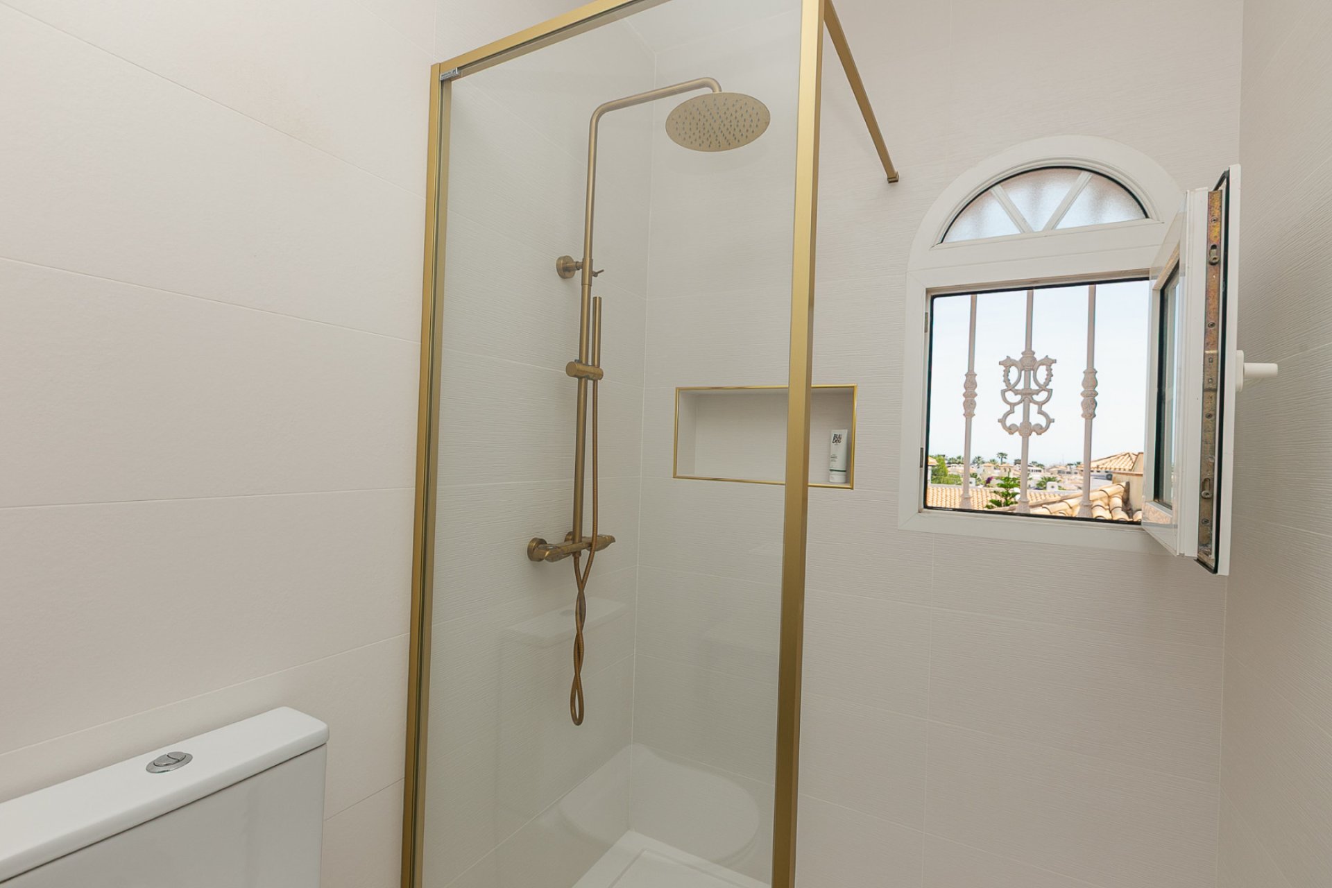 Resale - Semi detached -
Los Dolses