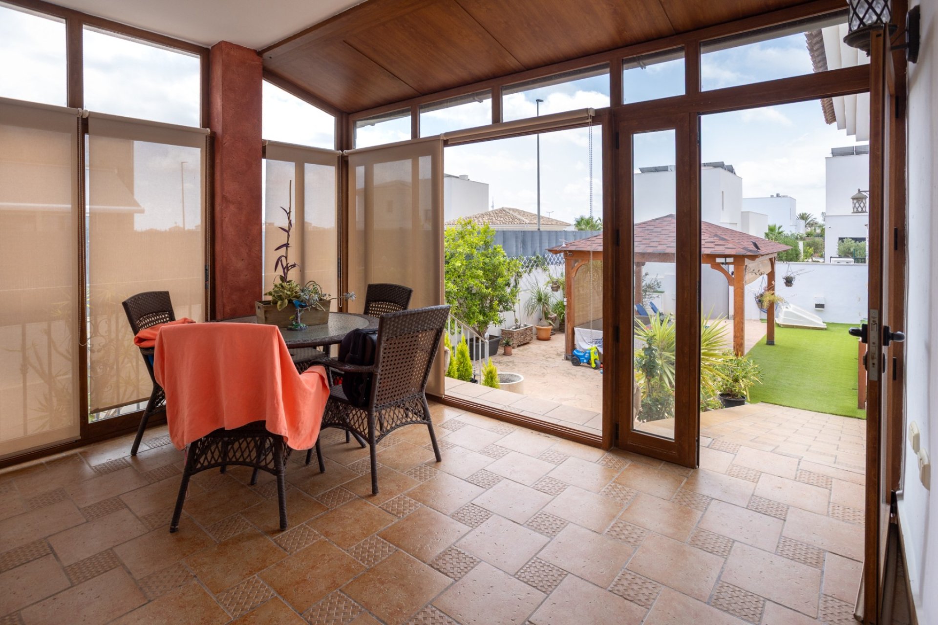 Resale - Semi detached -
Los Montesinos - La Herrada