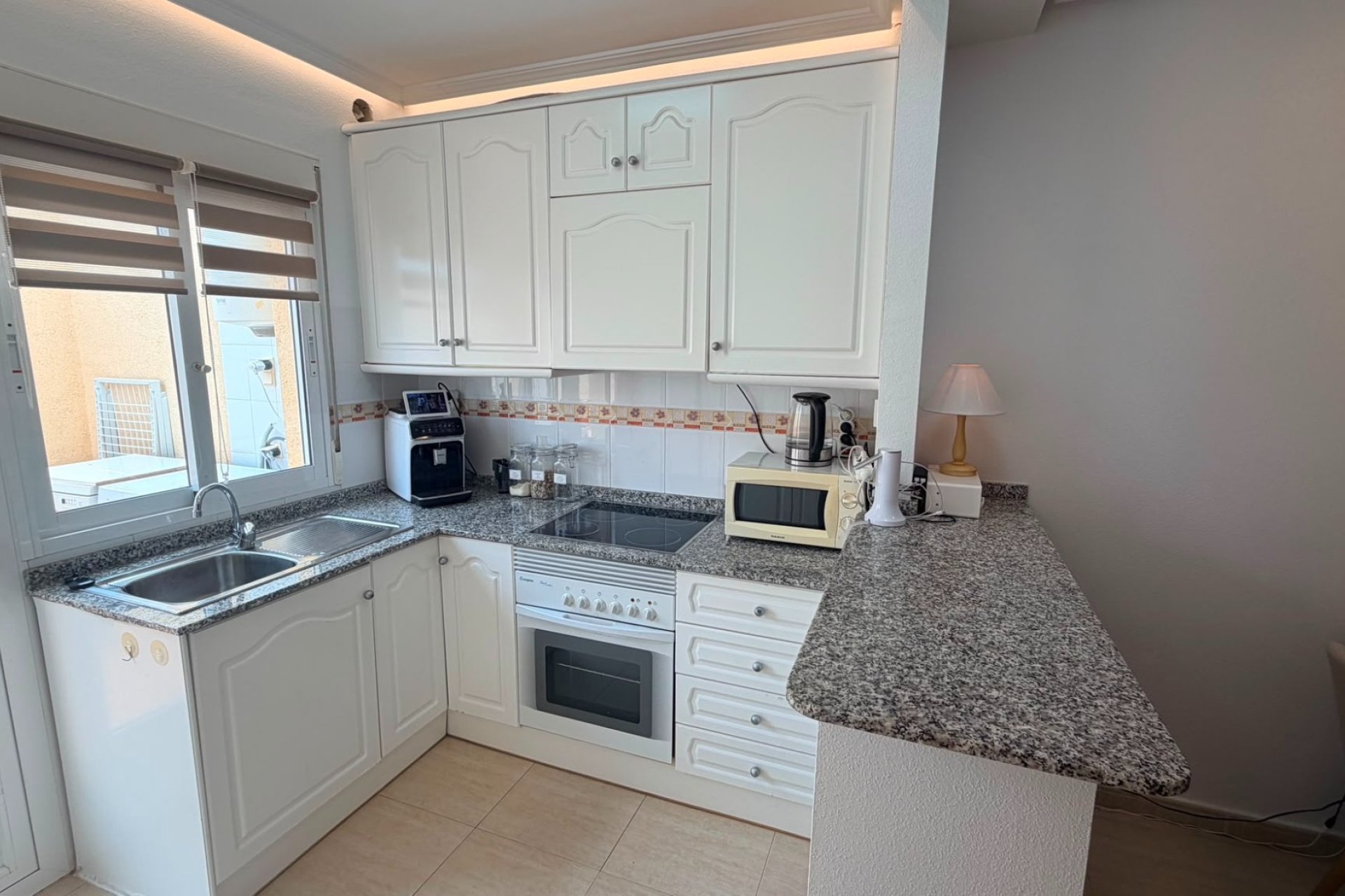 Resale - Semi detached -
Los Montesinos - Urbanizacion montesol