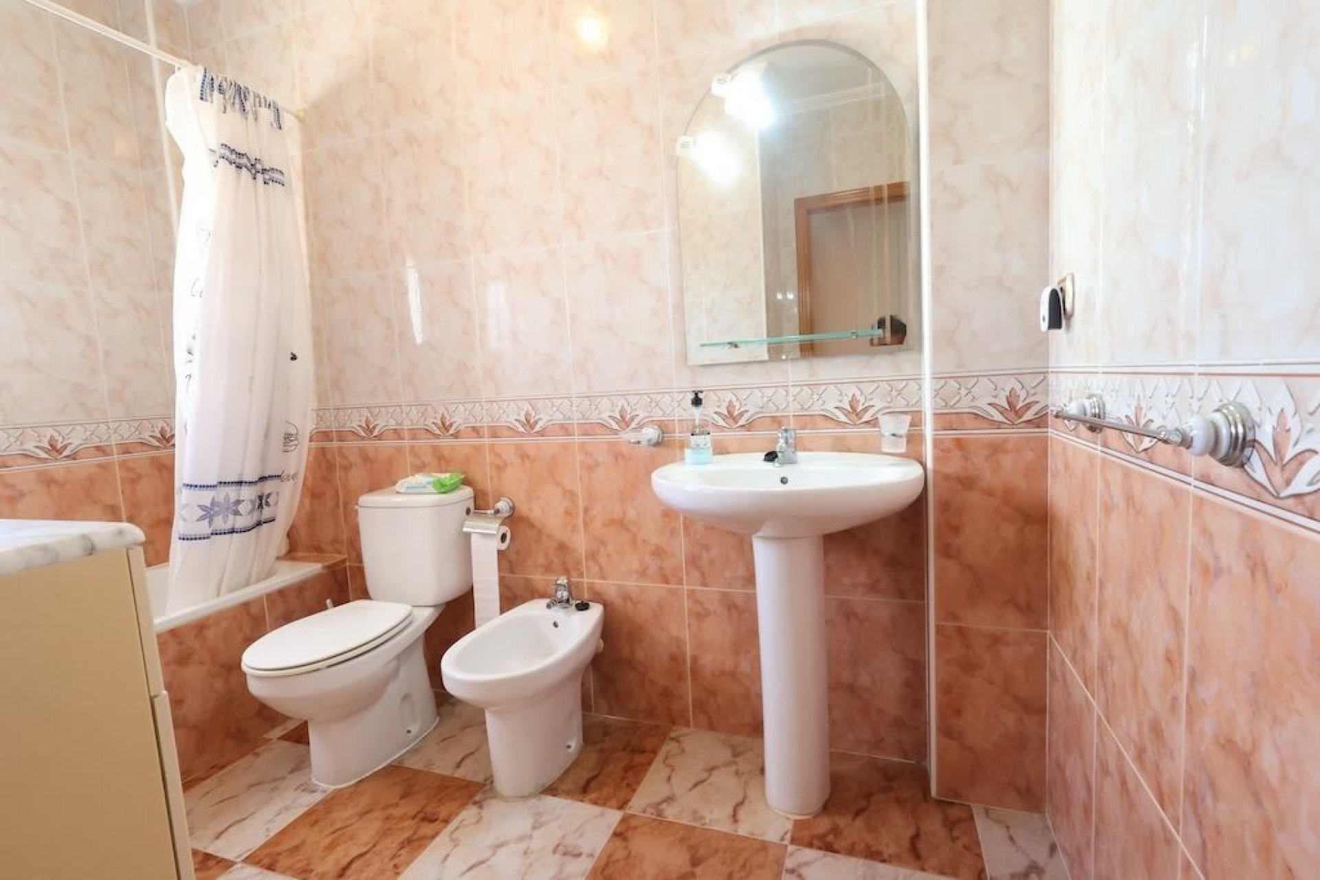 Resale - Semi detached -
Orihuela Costa - Playa Flamenca