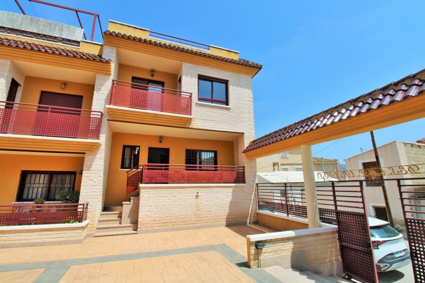 Resale - Semi detached -
Orihuela - Los Desamparados