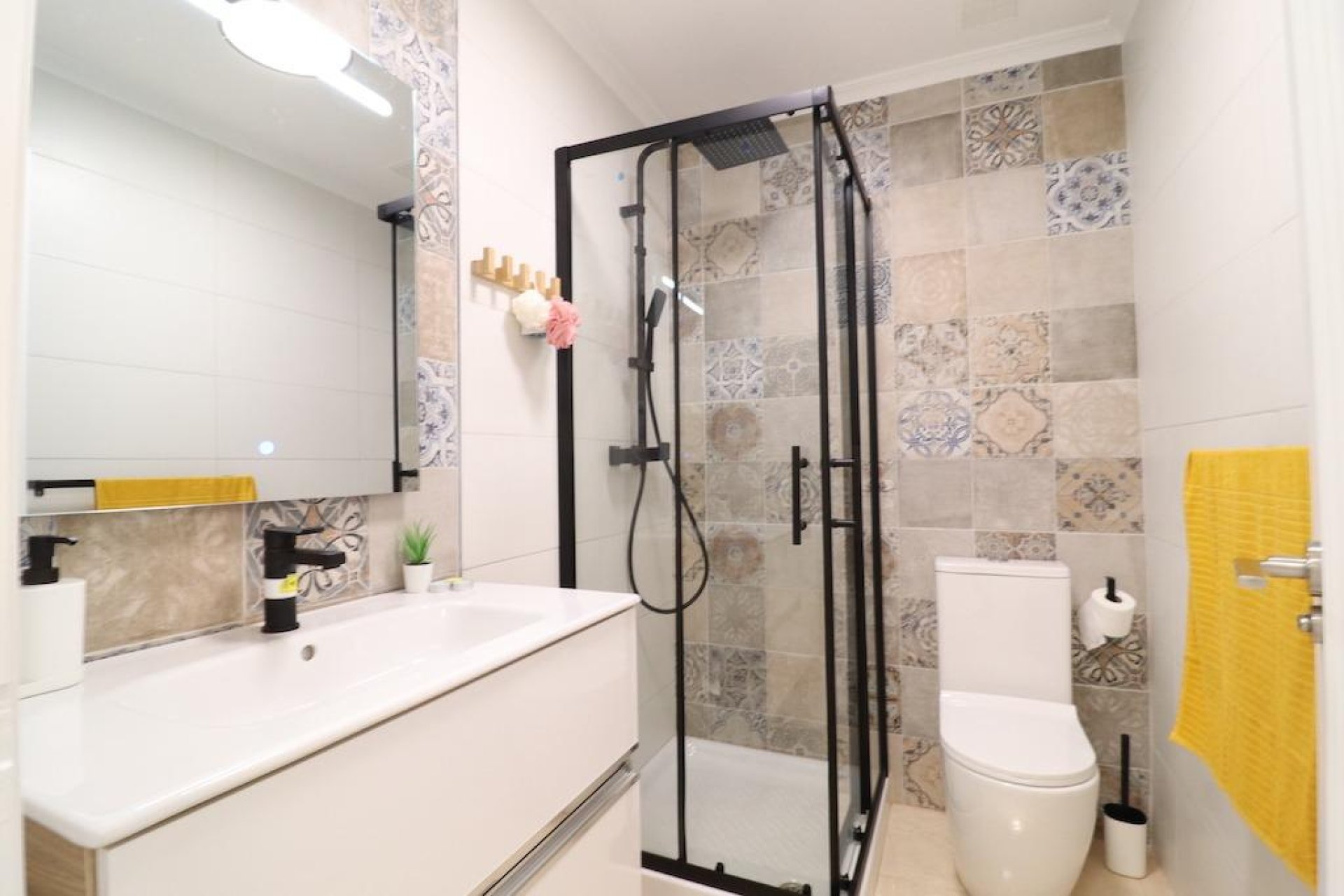 Resale - Semi detached -
San Miguel - Cerro Del Sol