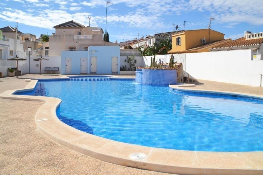 Resale - Semi detached -
Torrevieja - Los Balcones