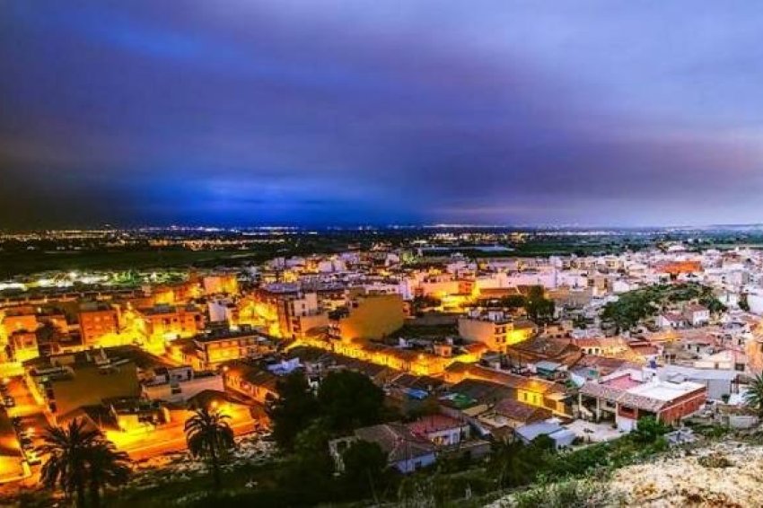 Resale - Solar -
Rojales - Centro