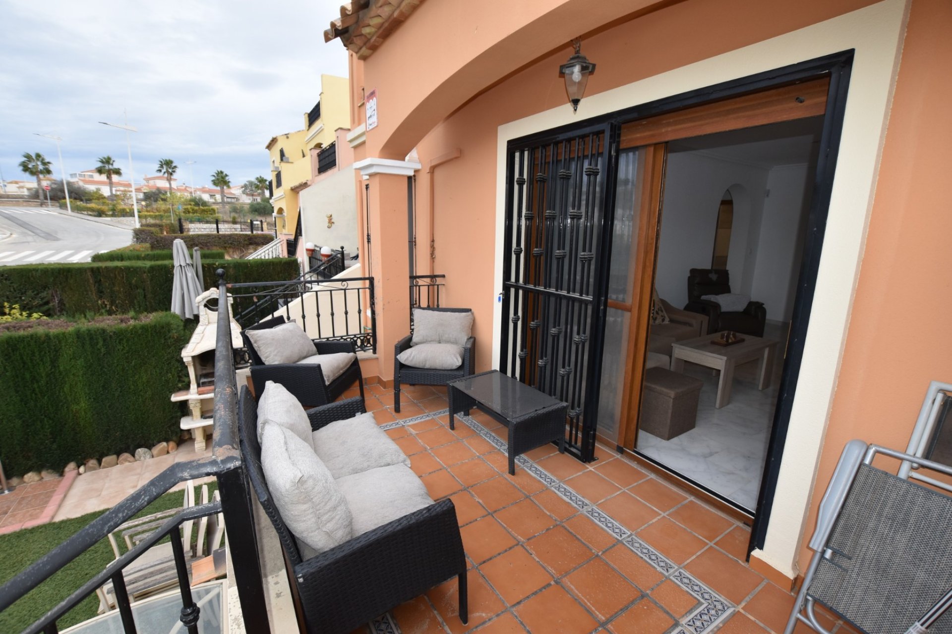 Resale - Townhouse -
Algorfa