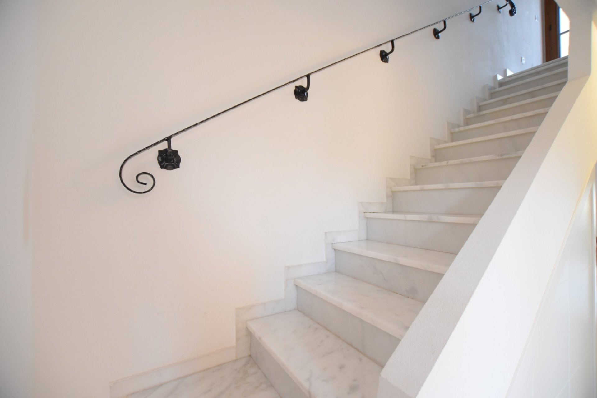 Resale - Townhouse -
Algorfa